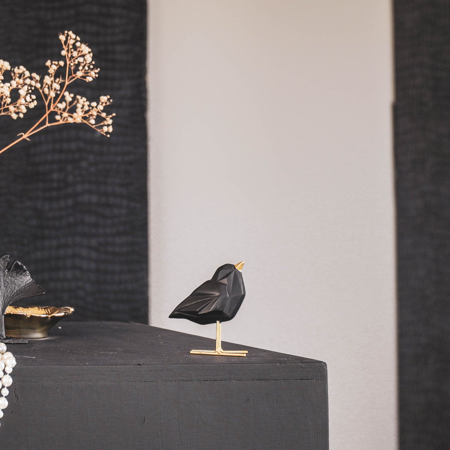HV Love Bird Black 7x13x9 cm