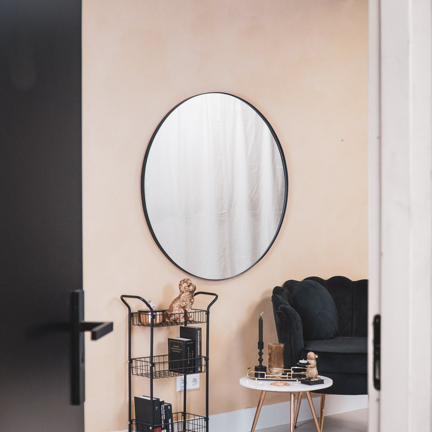 HV Round Metal Mirror ⌀ 100cm Black
