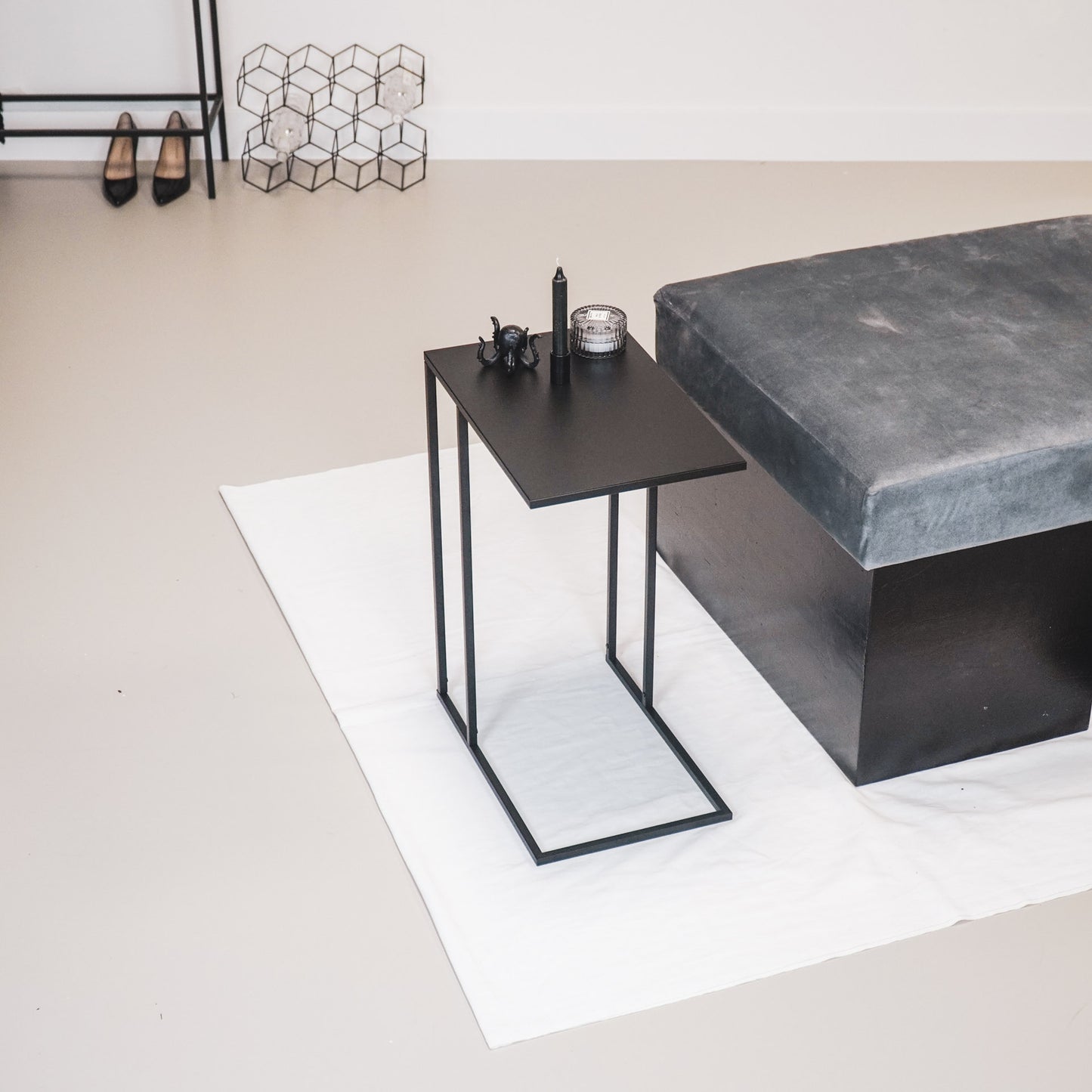 HV Sofa Side Table - Black - 45x30x60cm