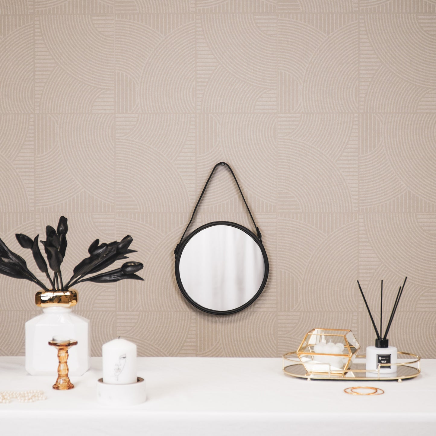 HV Round Metal Mirror-Black-Ø30cm