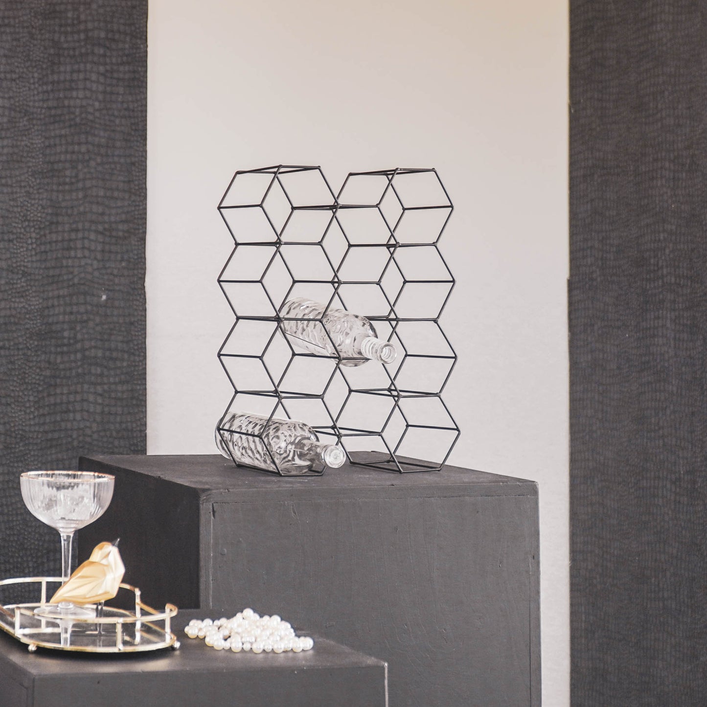 HV Wine Rack - Black Metal - 43x31x16cm