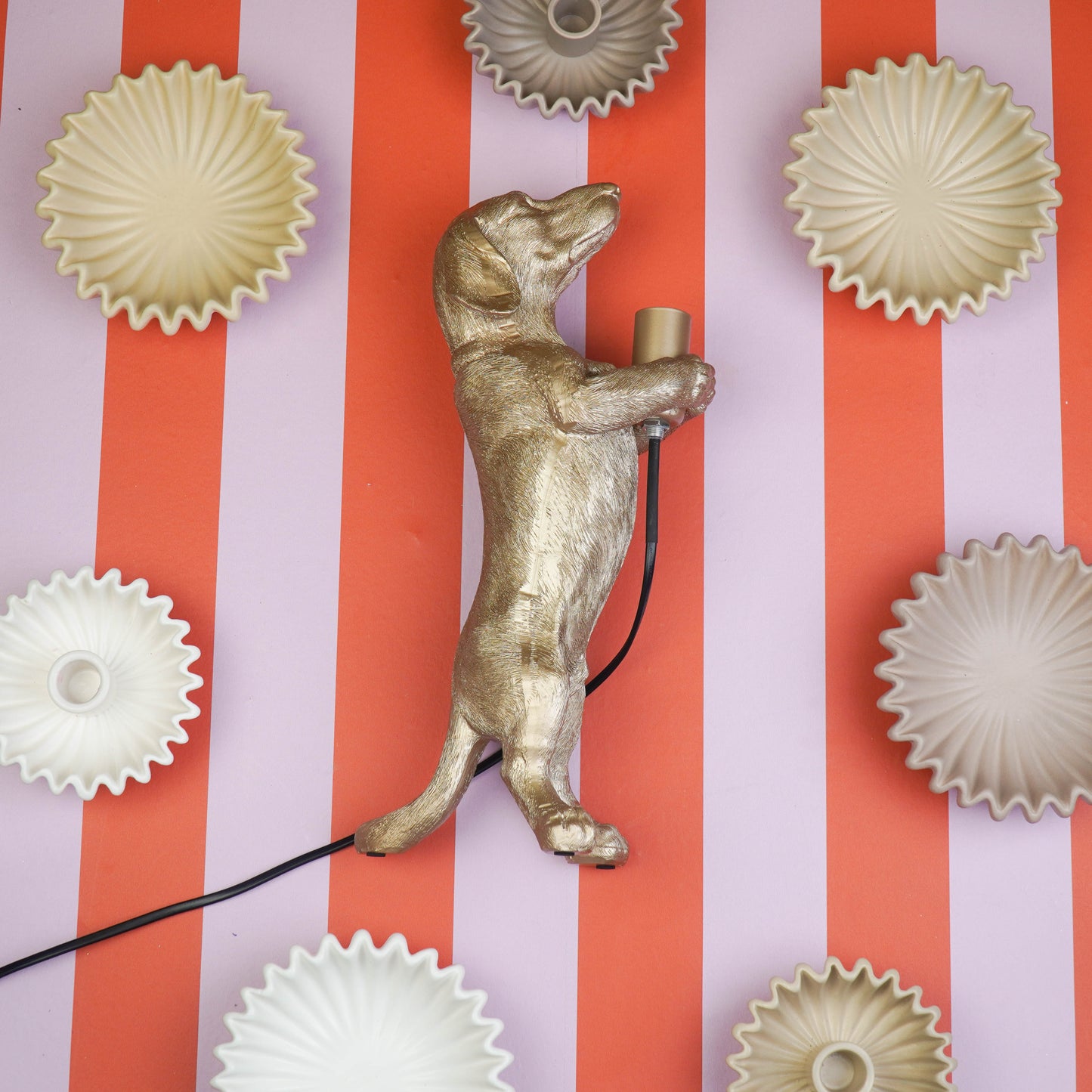 Table Lamp - Dachshund Lamp - Polyresin - Gold - E14 - 10x15x38cm