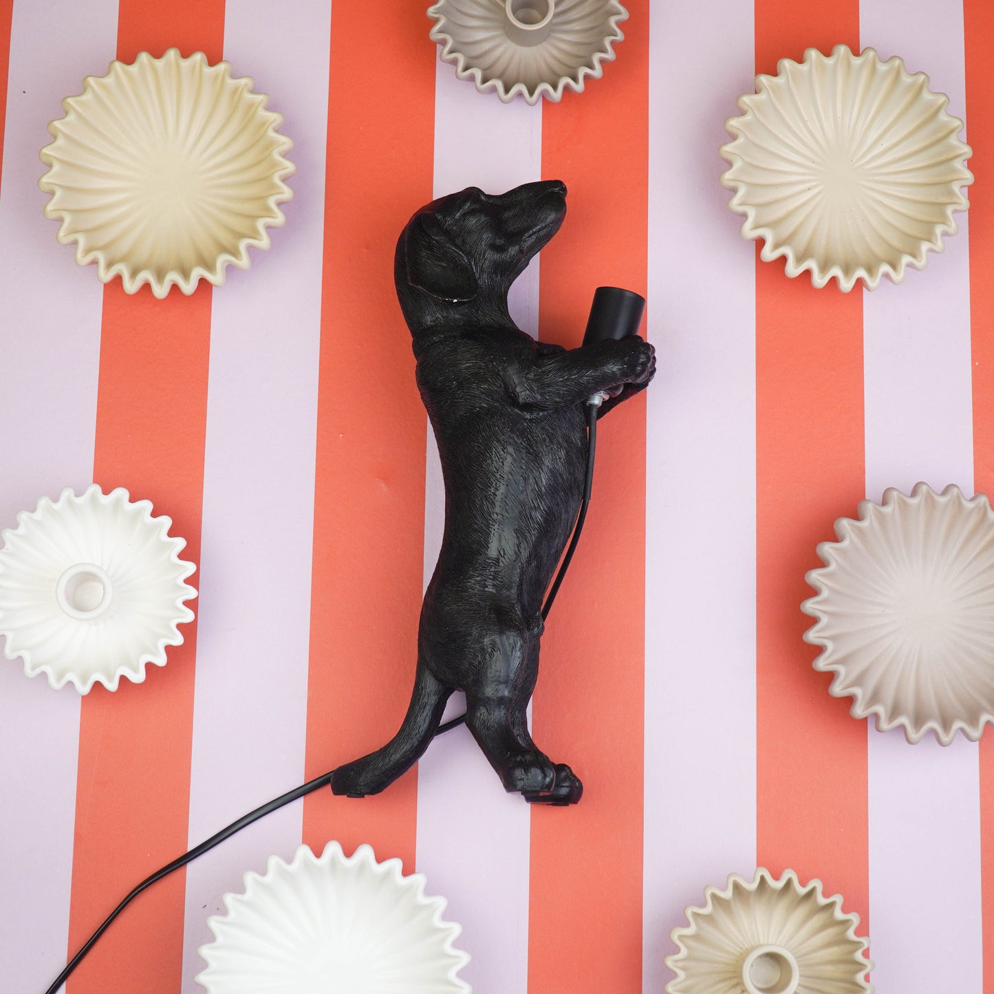 Table Lamp - Dachshund Lamp - Polyresin -Black - E14 - 10x15x38cm