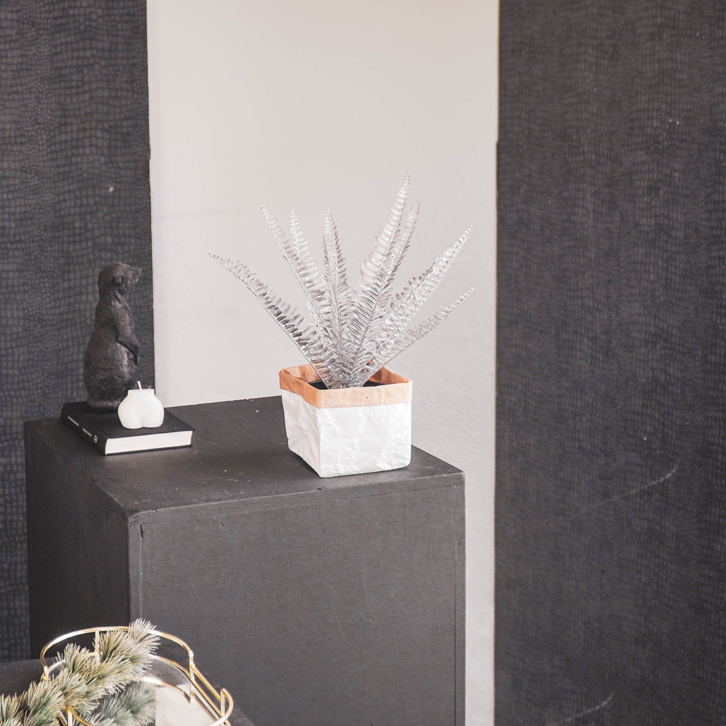 HV Silver Fern - 15x30x45cm - Polysterene