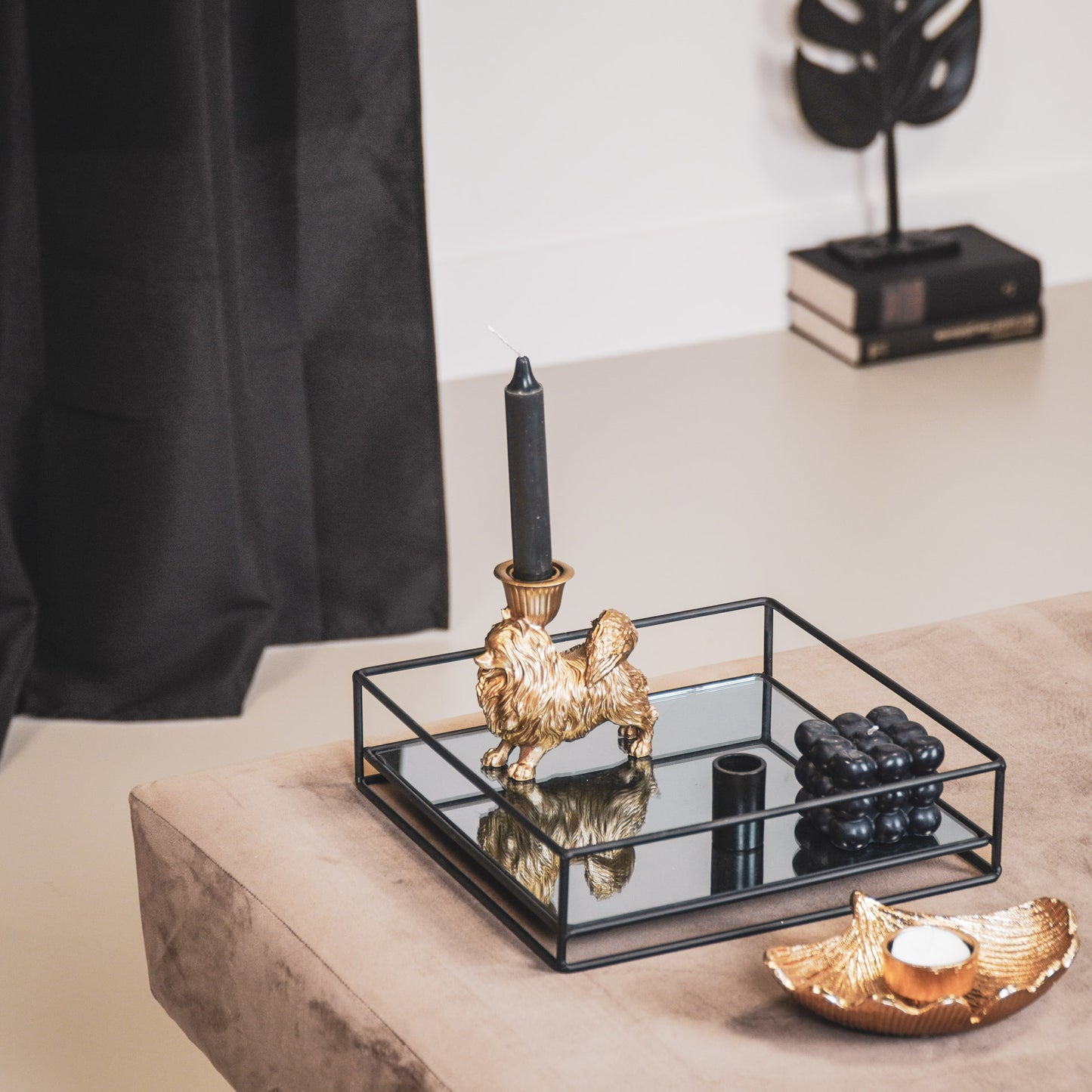 HV Pomeranian Candle Holder- Gold 11.7x5.5x12cm