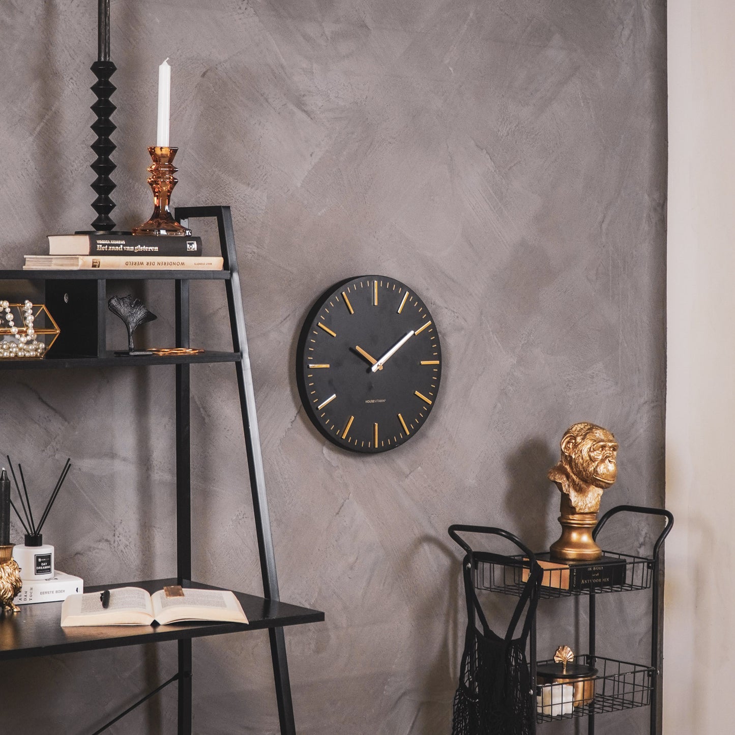 HV Clock Modern Stripe - Black/Gold -35,5x4x35,5cm