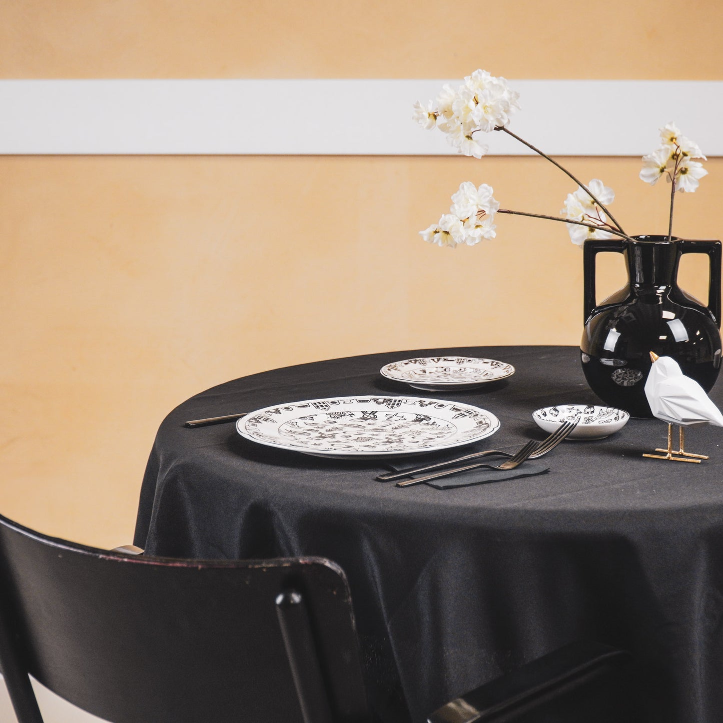 Plate - Dutch Black - Newbone China - 26x26x1,5cm