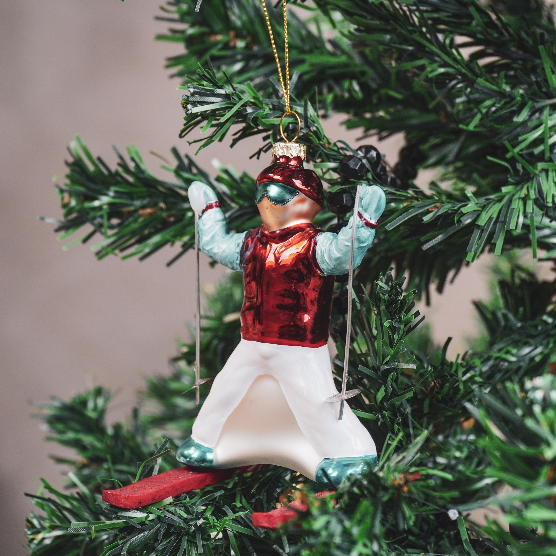Xmas Hanger - Skier - Glass - 8x8x12cm