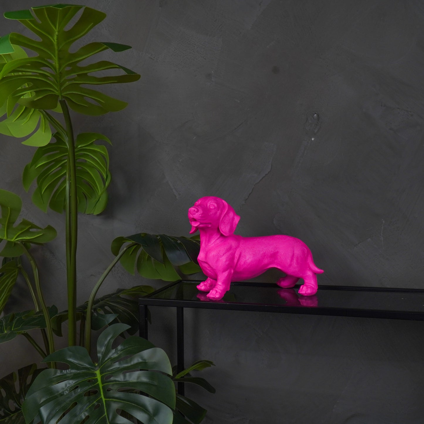 Ornament - Tackle Dog - Polyresin - Pink - 20x8x15cm