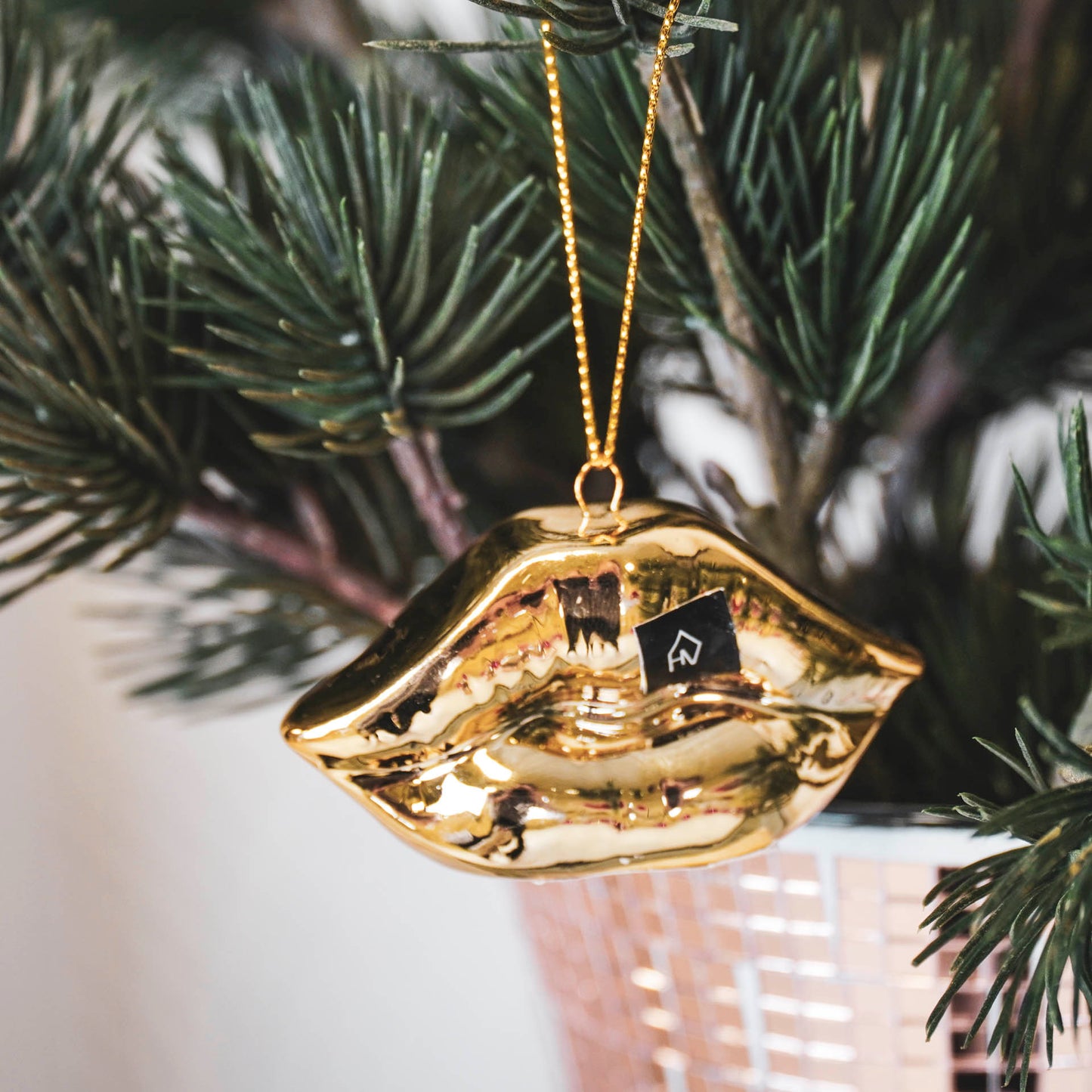 Xmas hanger - Lip - Ceramics - Gold - 6,5x2x4cm