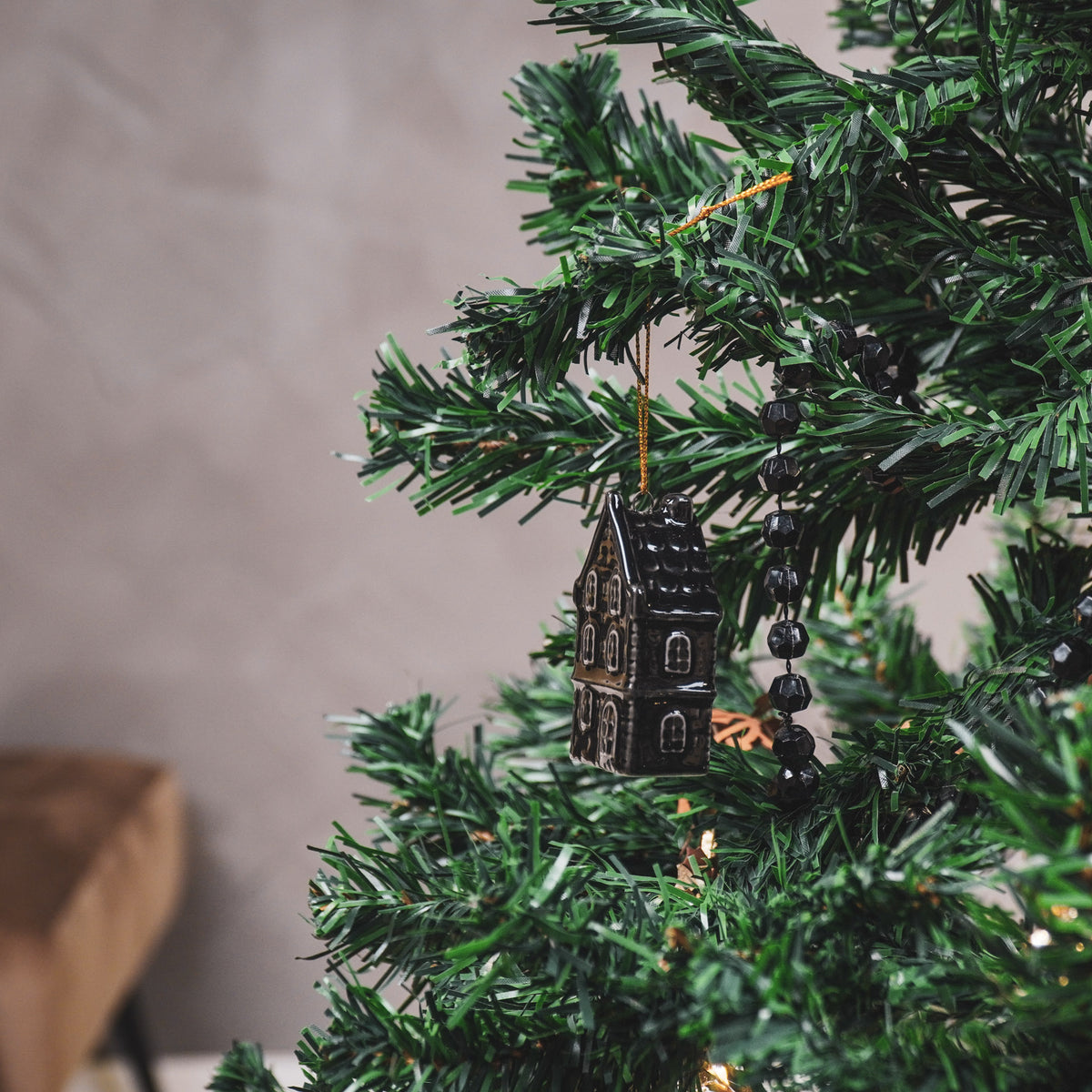 Xmas Hanger - House - Ceramics - Black - 3,5x2x6,5cm