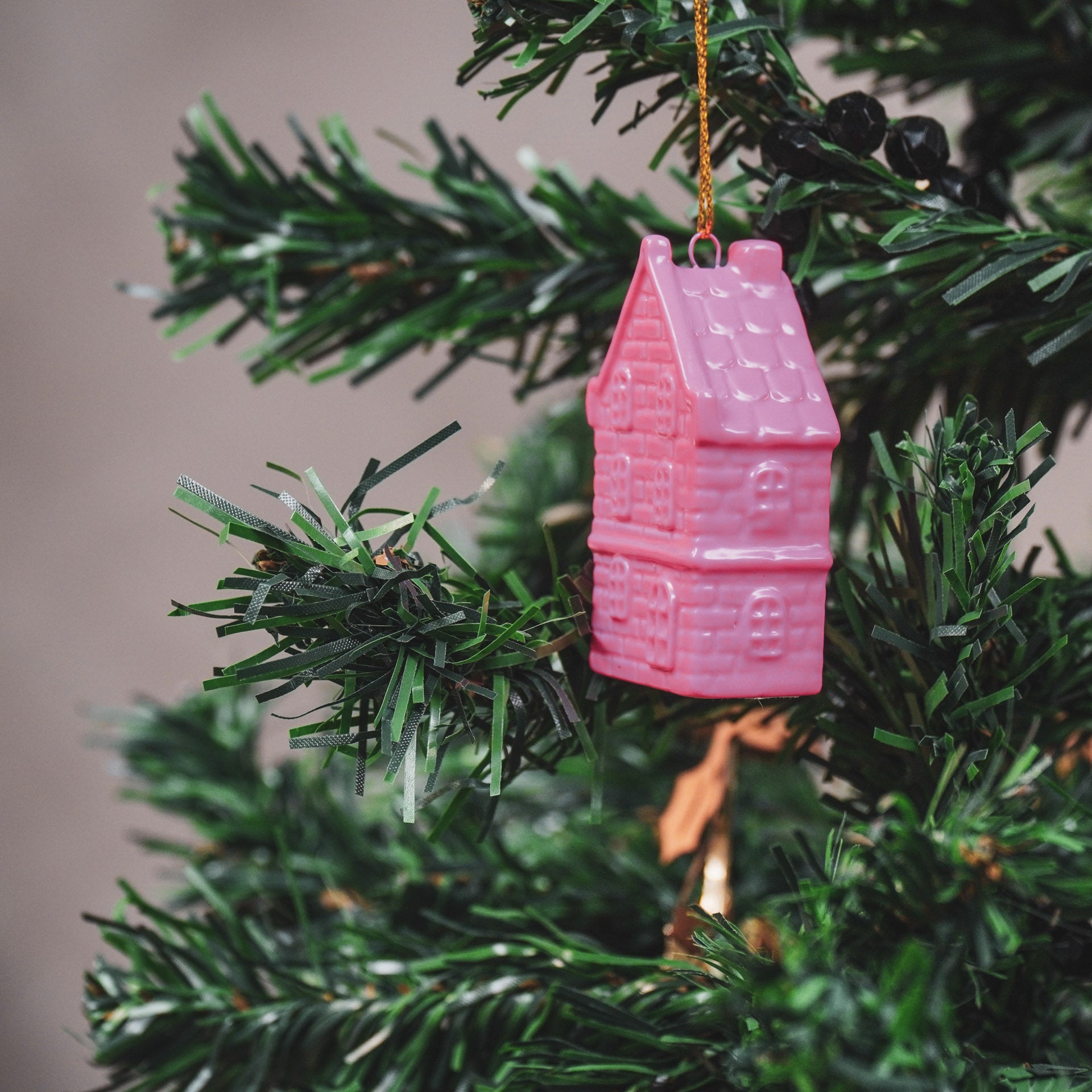 Xmas Hanger - House - Ceramics - Neon Pink - 3,5x2x6,5cm