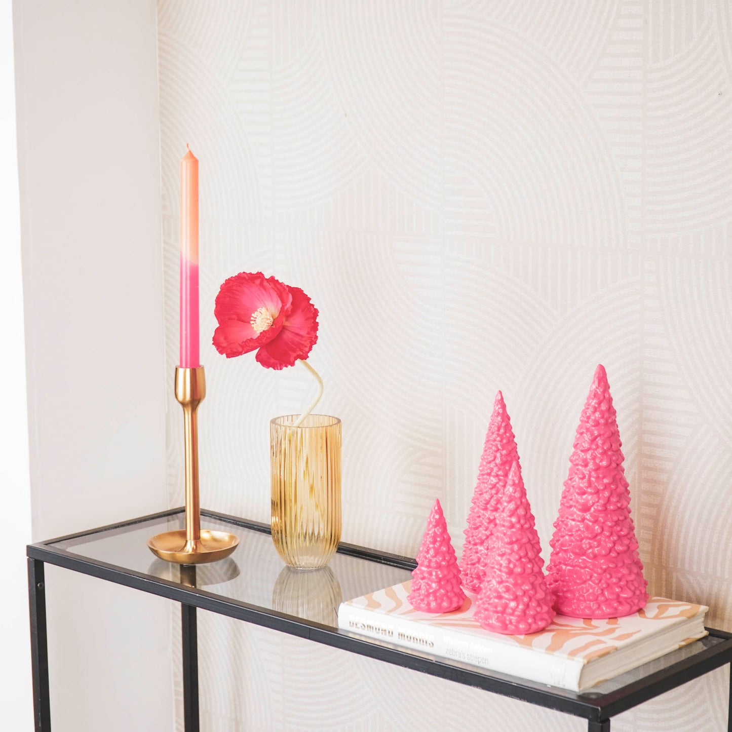 Ornament - Xmas Tree - Ceramics - Neon Pink - 7x7x16cm