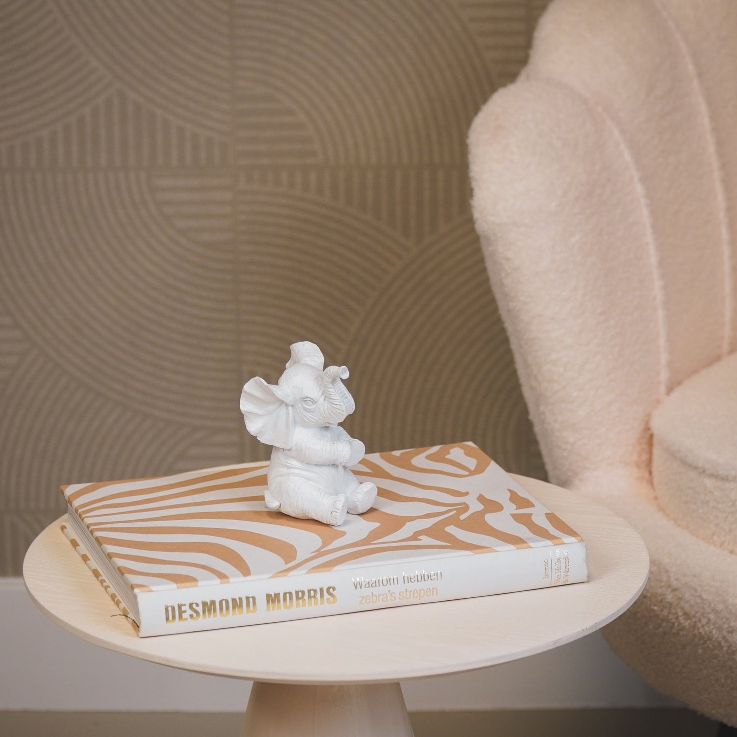 Ornament - Elephant - Polyresin - White - 7x7x11cm