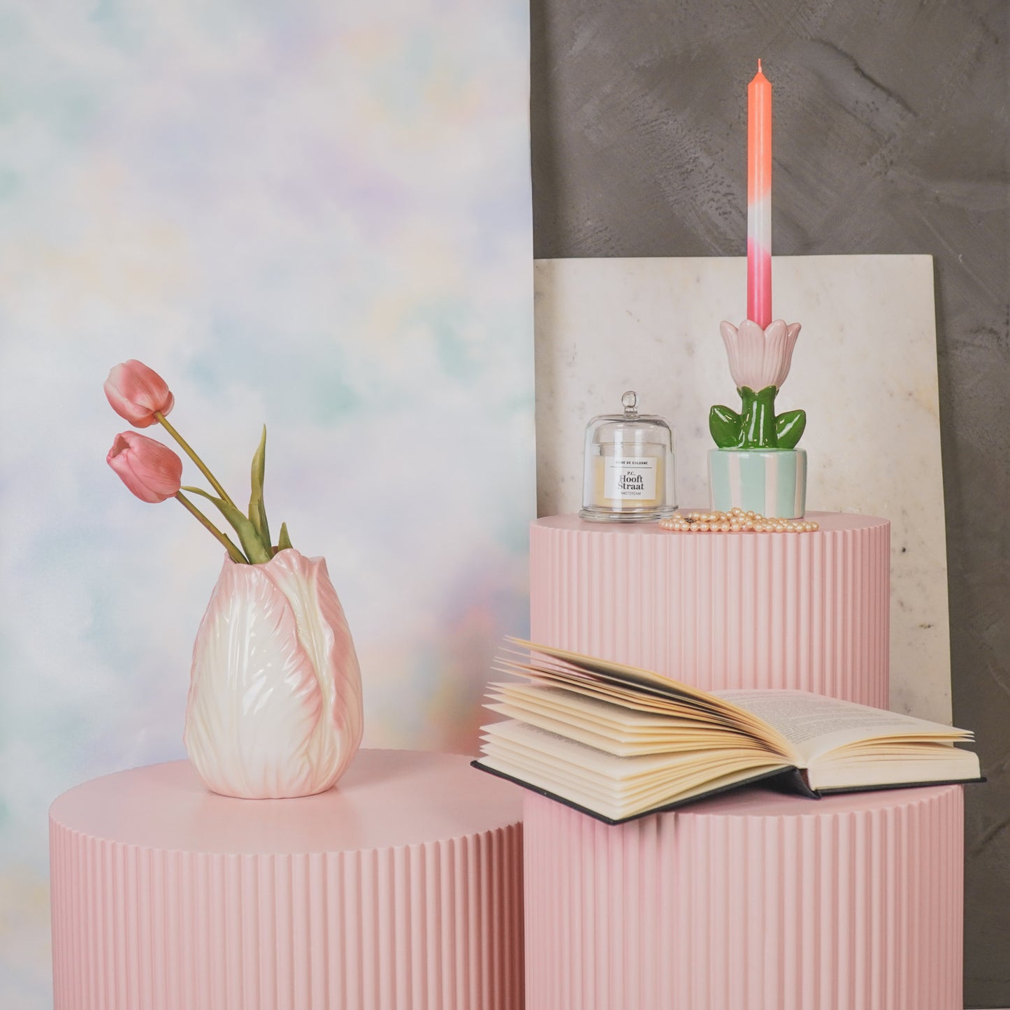 Vase - Tulip Head- Stoneware- Pink- 14x14x19cm