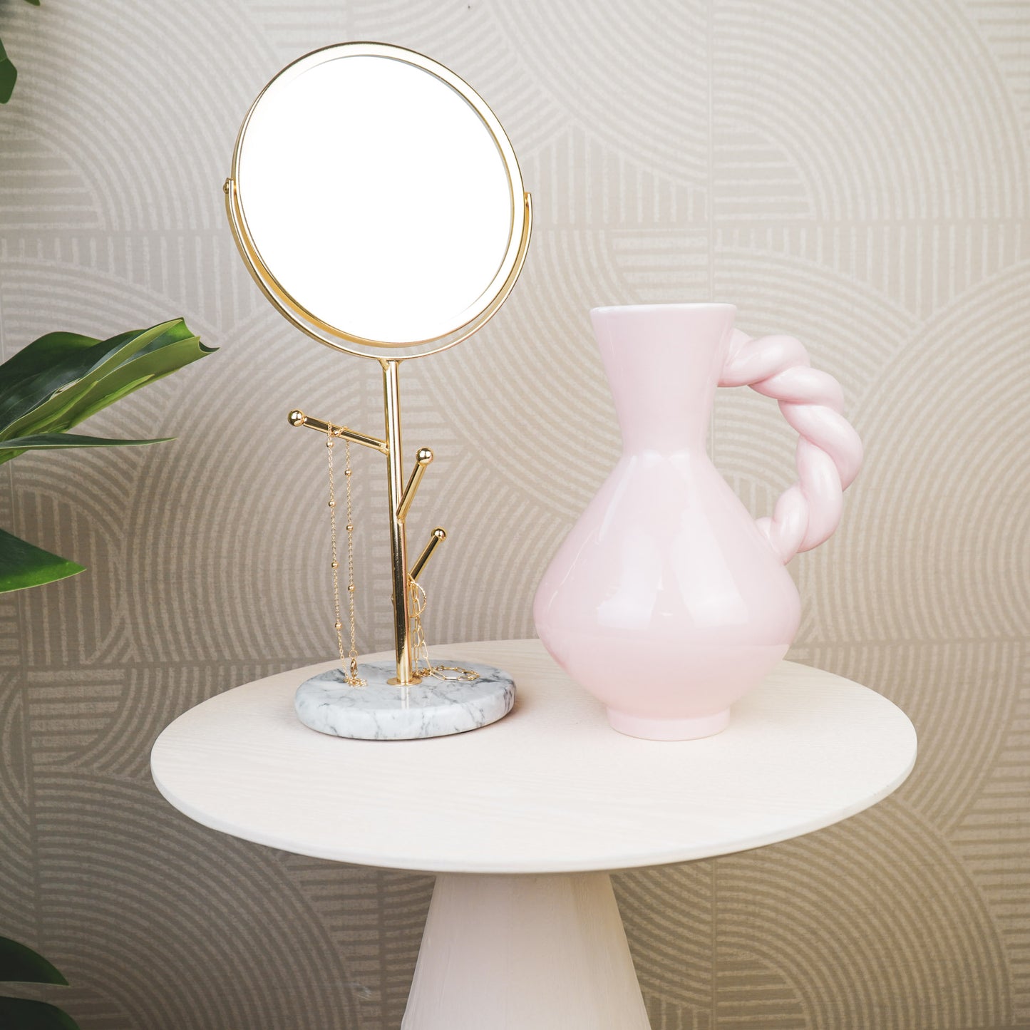 Vase - Twisted Handle - Dolomite - Pink - 17.5x13.5x22cm