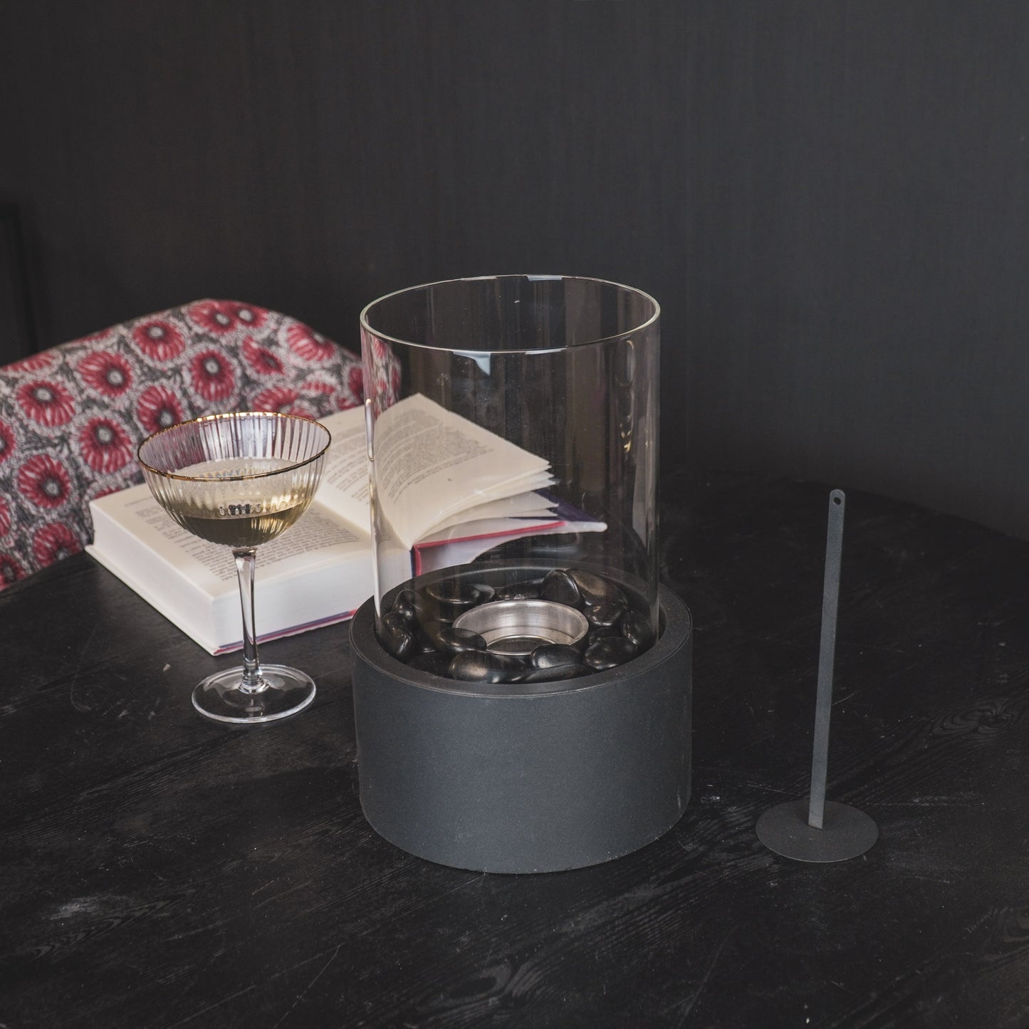 Table Burner - Round - Metal/Glass - Black - 18x18x26,5cm
