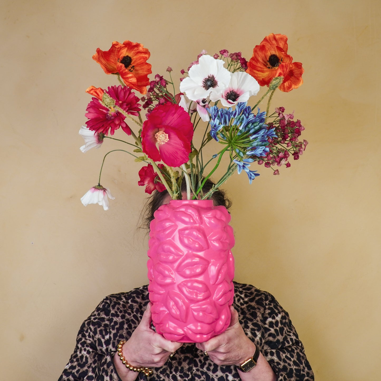 Vase - Kisses - Ceramics - Neon Pink - 17x17x27cm
