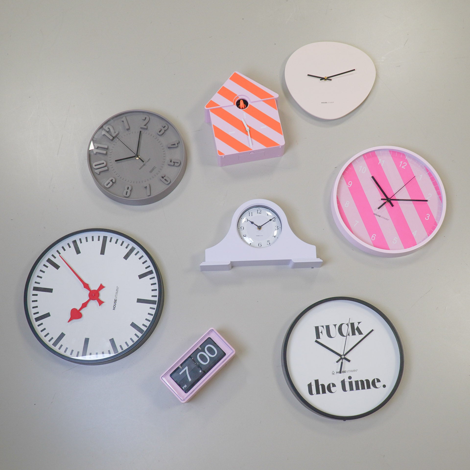 Clock - Wall Clock Organic- Pink/ Orange- 30x30x0,5 cm