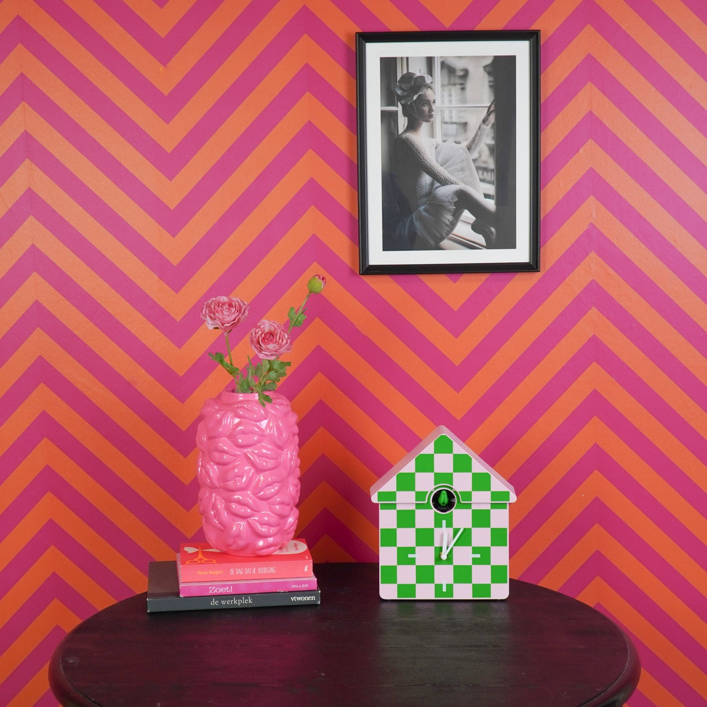 Clock- Wall Clock Cuckoo- Pattern- Green/Pink- 24x27x9cm