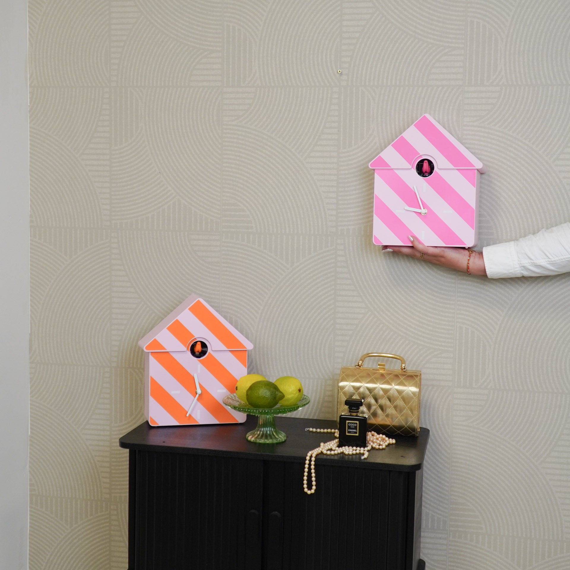 Clock- Wall Clock Cuckoo- Striped Pattern/Pink- 24x27x9cm
