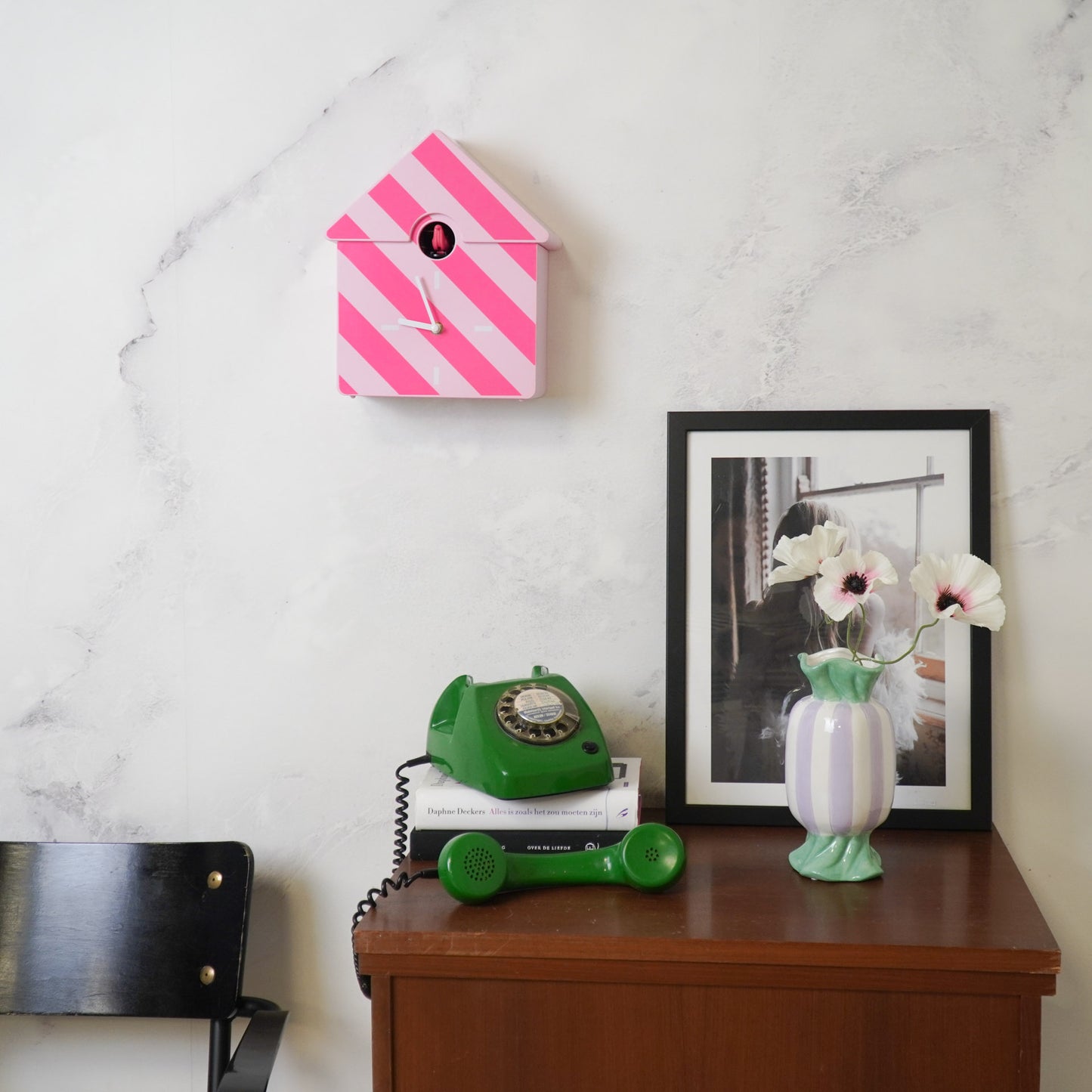Clock- Wall Clock Cuckoo- Striped Pattern/Pink- 24x27x9cm