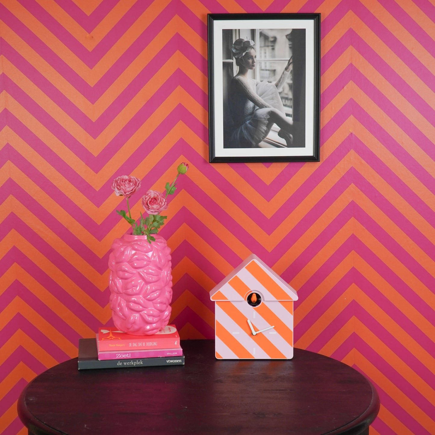 Clock- Wall Clock Cuckoo- Pattern- Orange/ Pink- 24x27x9cm
