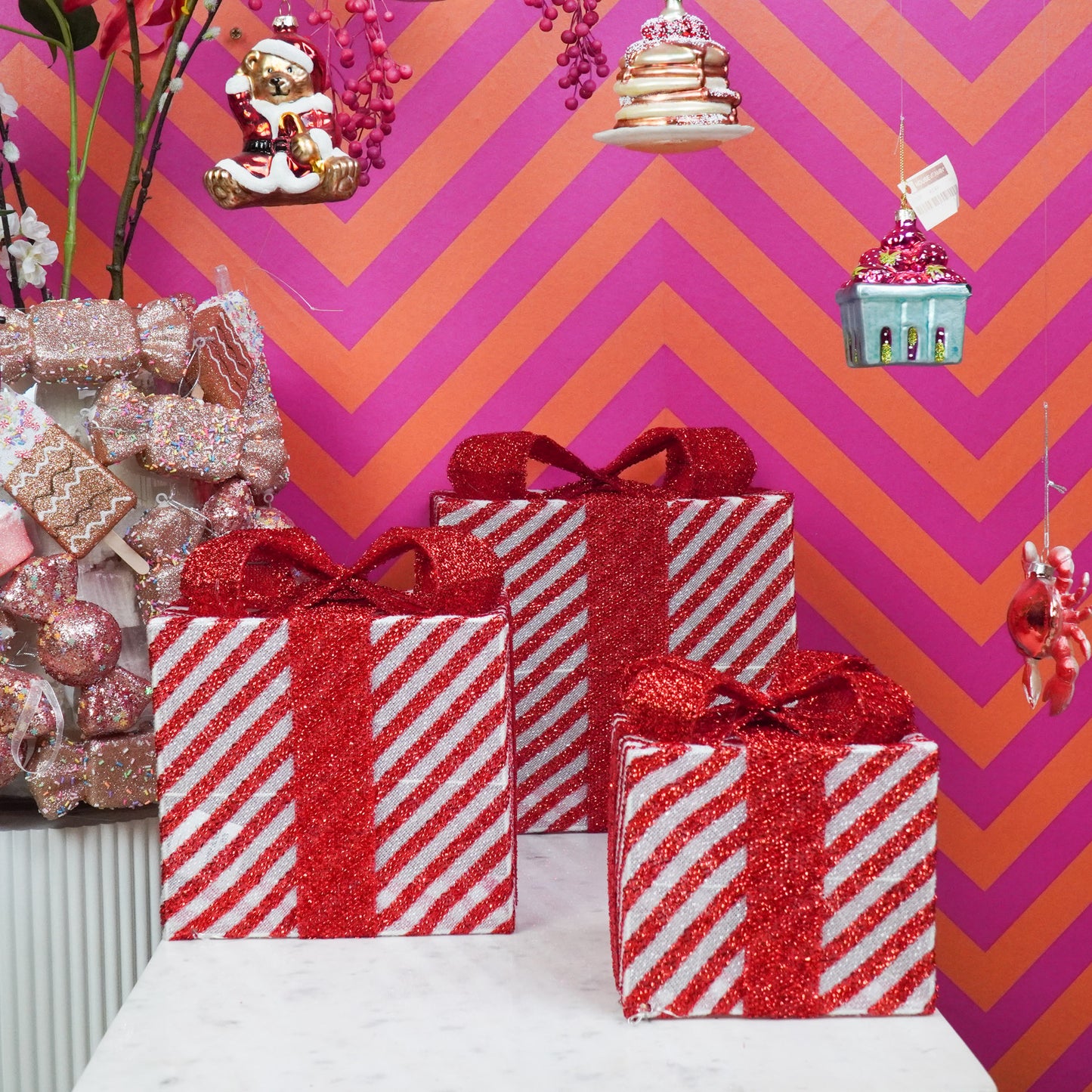 Led Xmas Gift - S3 - Polysterene - Red/White-15/20/25cm