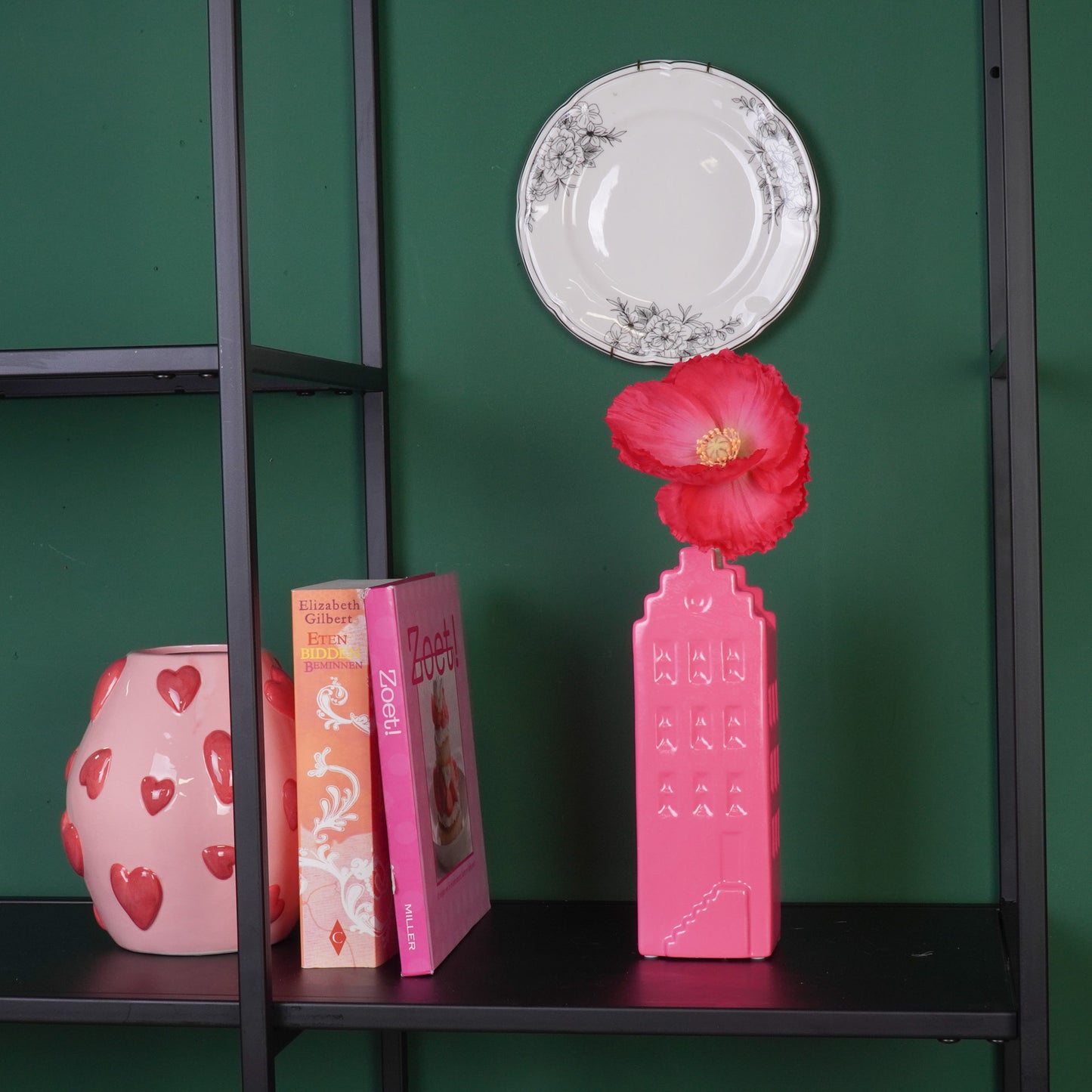 Flower Vase - House Vase - Ceramic - Neon Pink - 7,5x6x23 cm