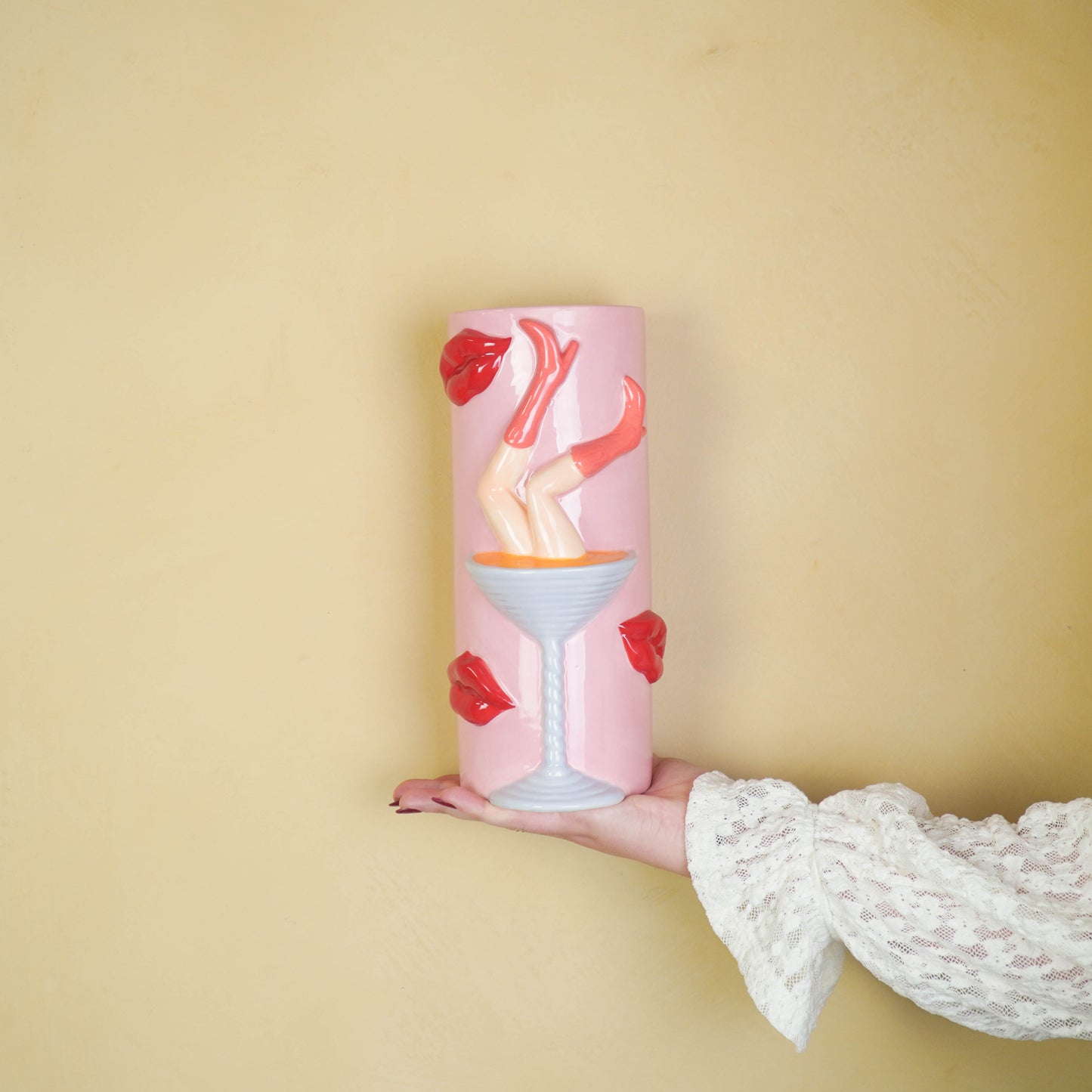 Flower Vase- Pornstar Martini Vase- Ceramic- Pink/ Red- 14x12,5x28 cm