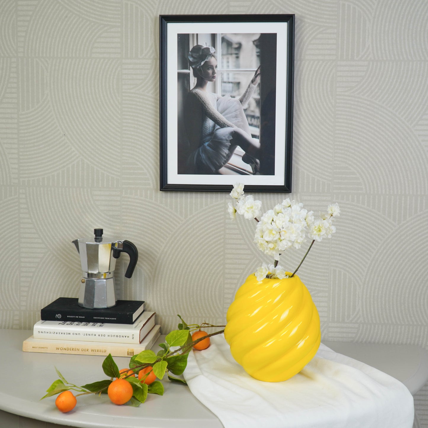 Flower Vase- Swirl Vase-Ceramic- Yellow- 20x20x21,5 cm