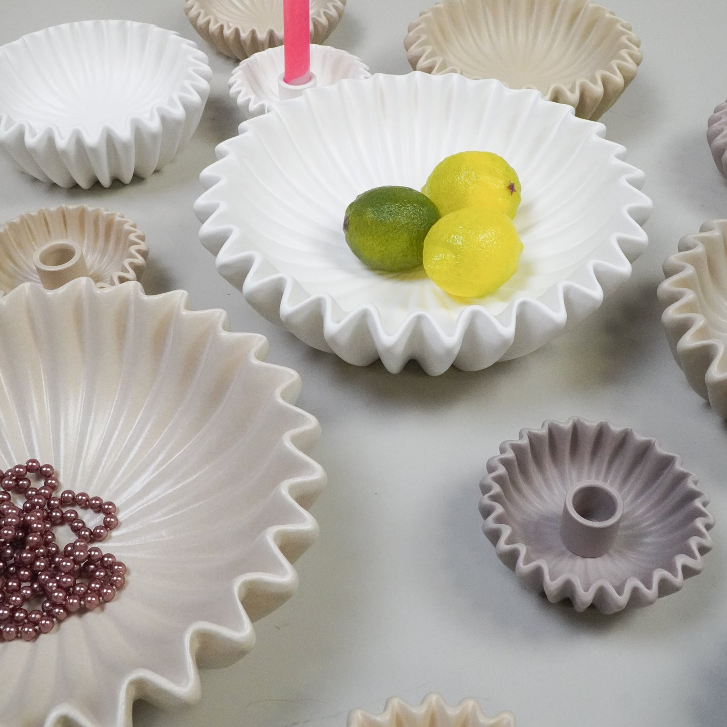 Bowl- Pleated Bowl - Ceramics- White- 29,5x29,5x9cm