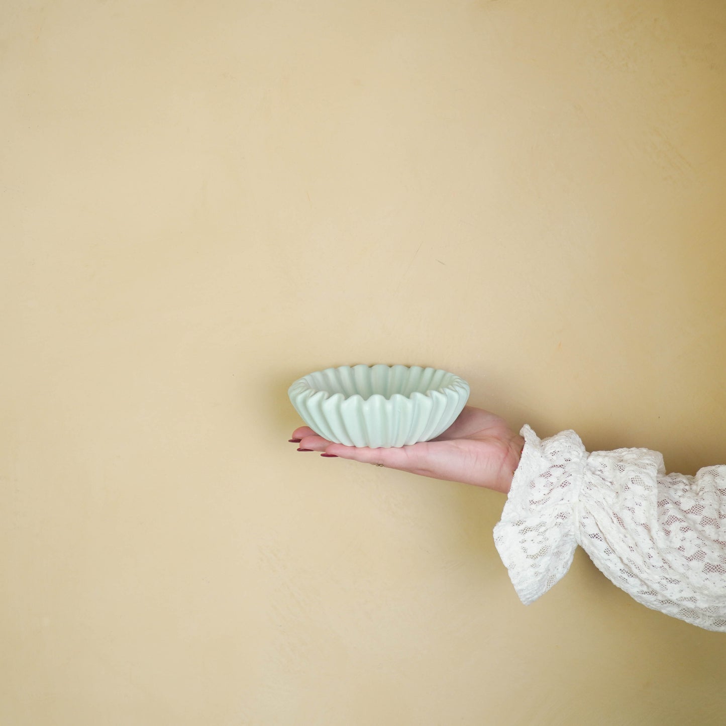 Bowl- Pleated Bowl - Ceramics- Mint- 15x15x4,5 cm