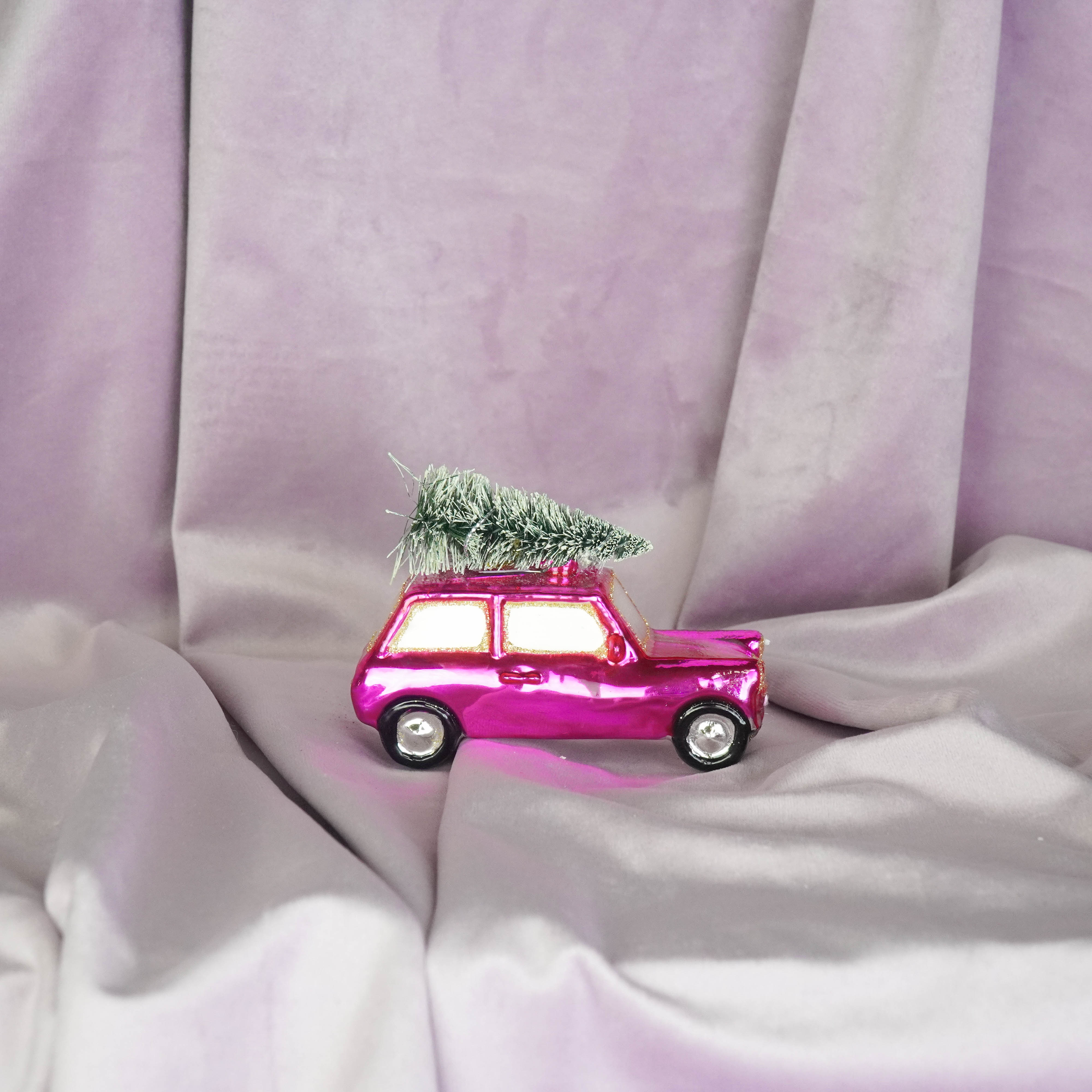 Ornament - Xmas Hanger -Pink Car/Xmas Tree 10x5x7cm
