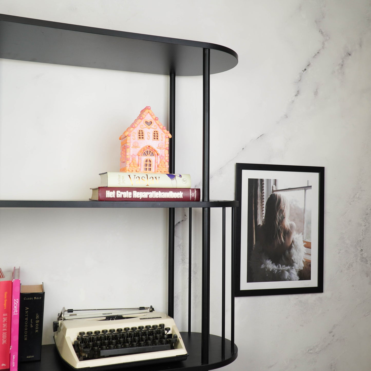 LED - Candy House - Polyresin - Pink/Orange - 13x13x18,5cm