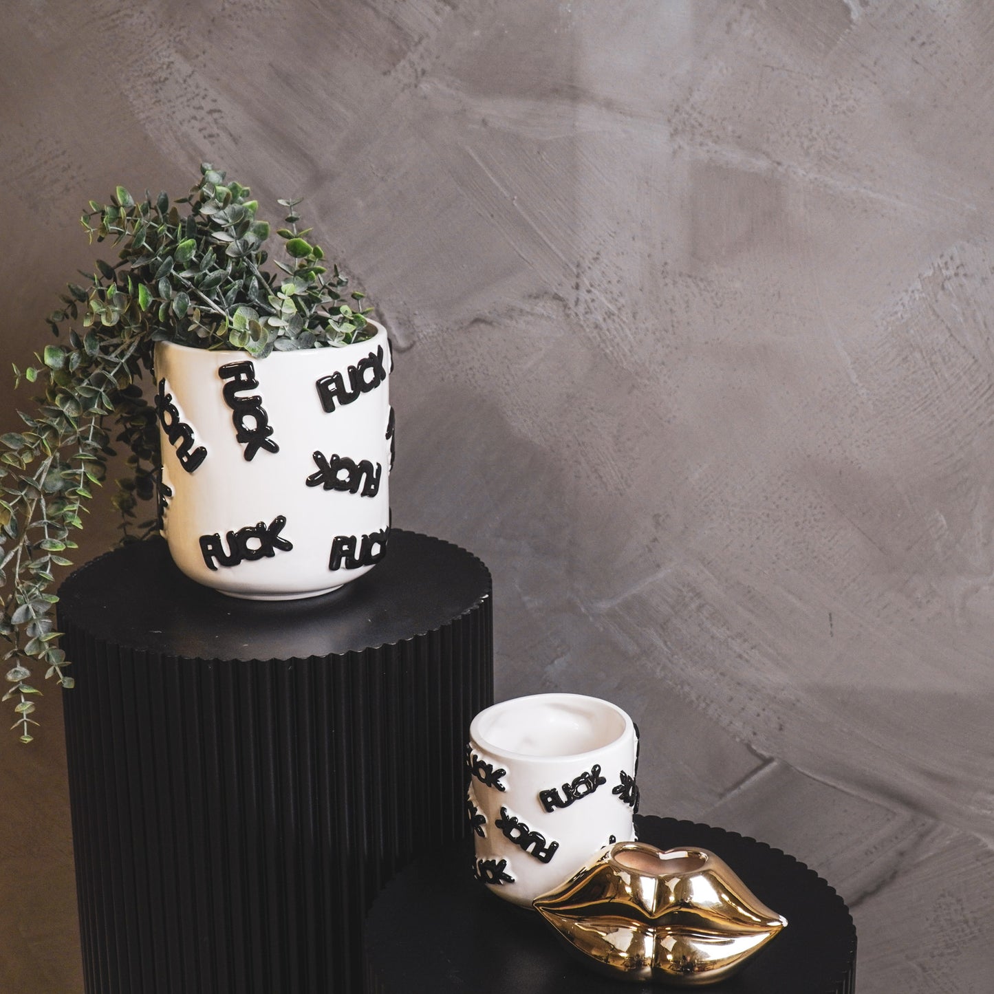 Pot - 'FUCK' - Ceramics - White/Black -11x11x11,5cm