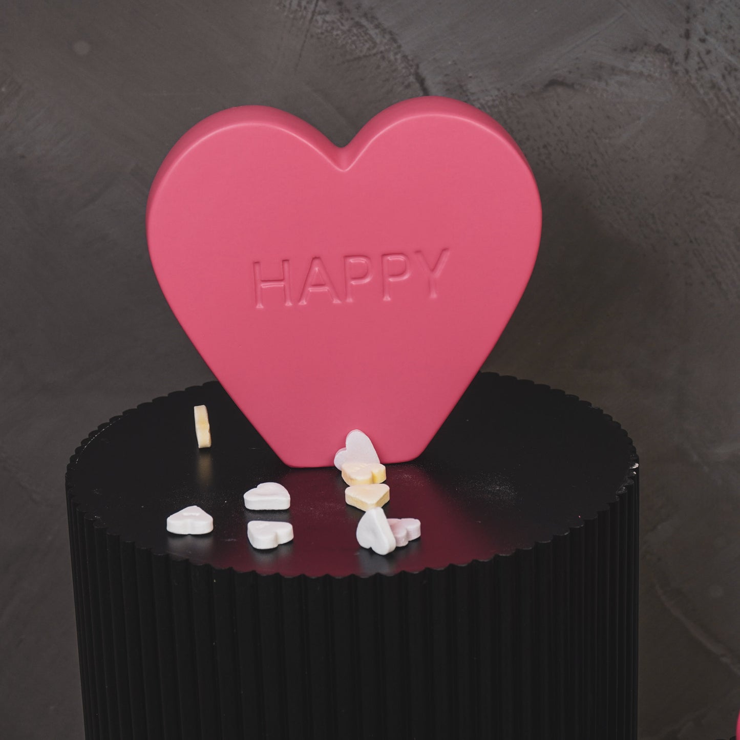 Ornament- Candy Heart  'HAPPY'- Neon Pink- 20x4x18,5cm