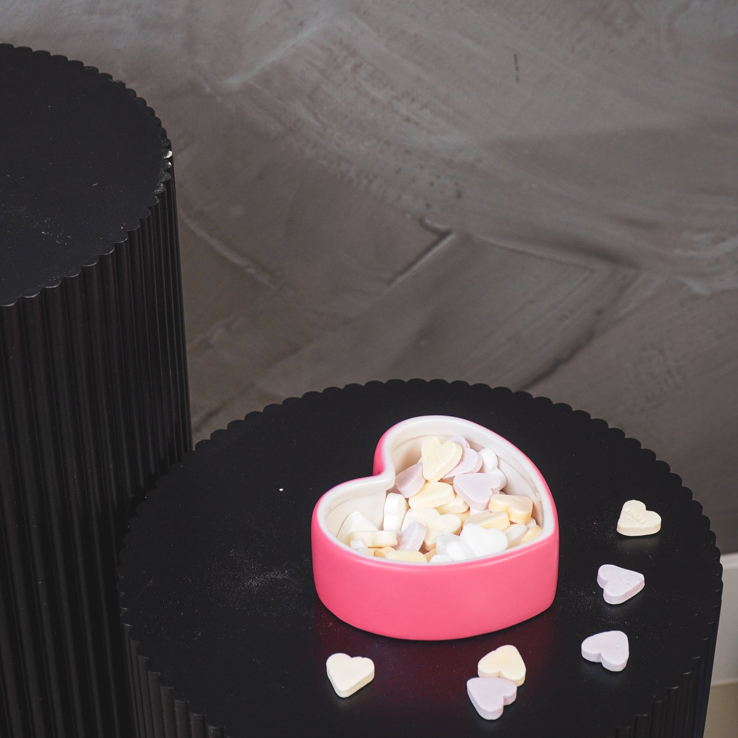 Deco Jar- Candy Heart 'HAPPY'- Neon Pink- 12x11,5x6cm