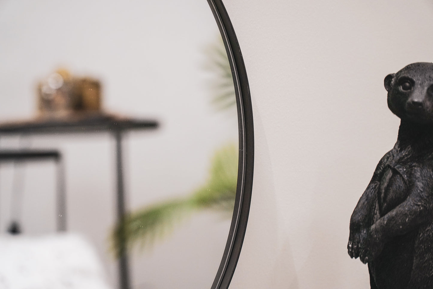 HV Round Mirror - Black - ⌀ 60 cm