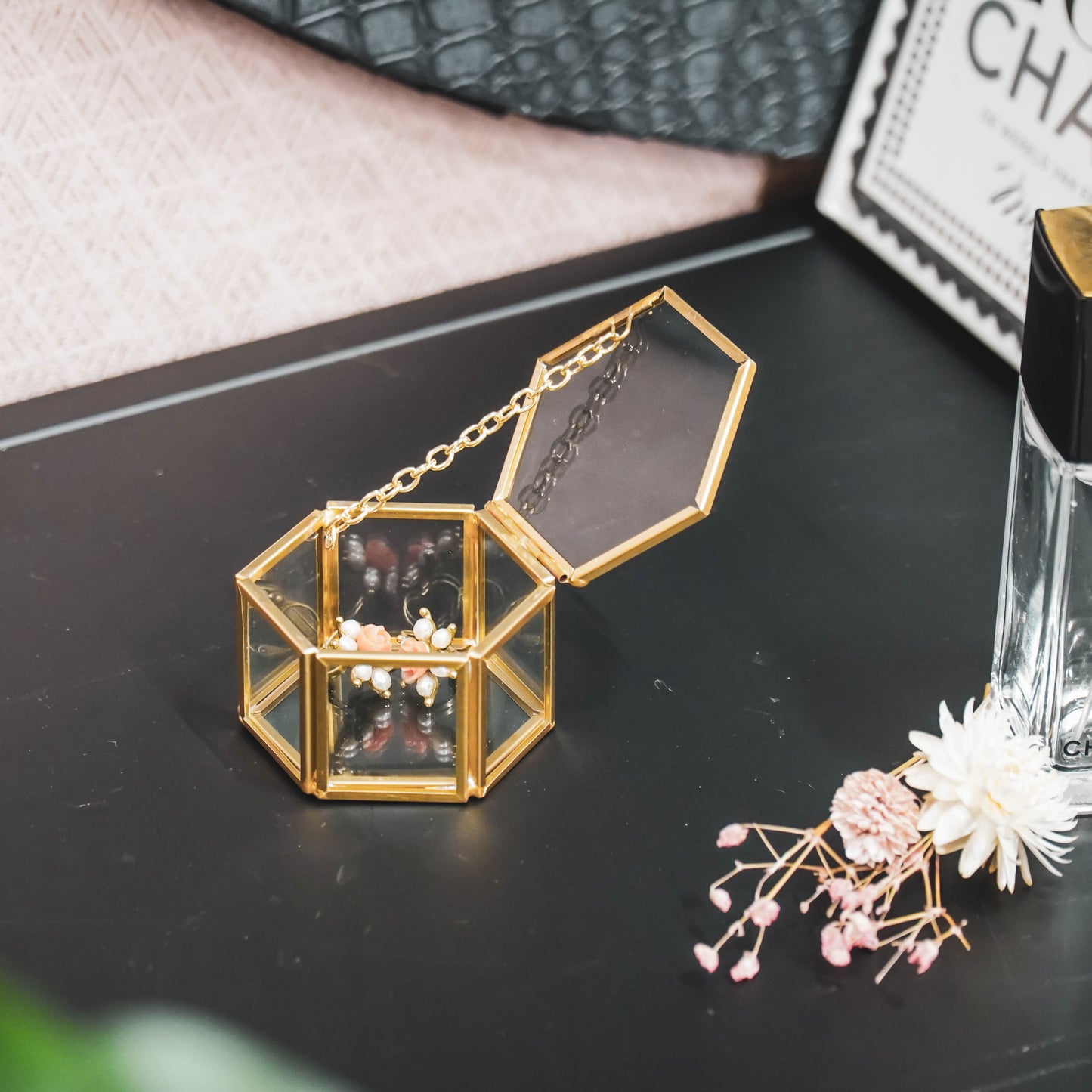 Storage Box - Hexagon - Metal/Glass - Gold - 6x5,5x3,5cm
