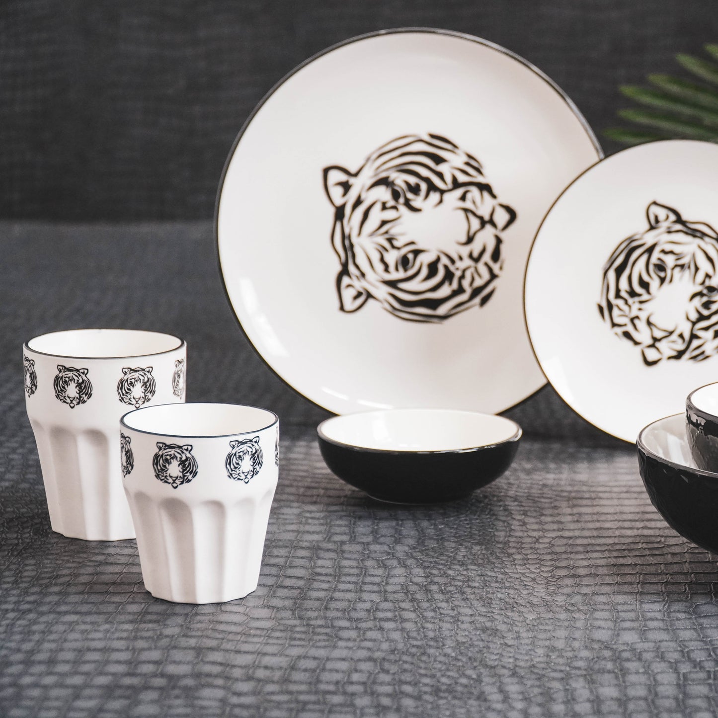 HV White Cup 9,5x11 cm - Tiger