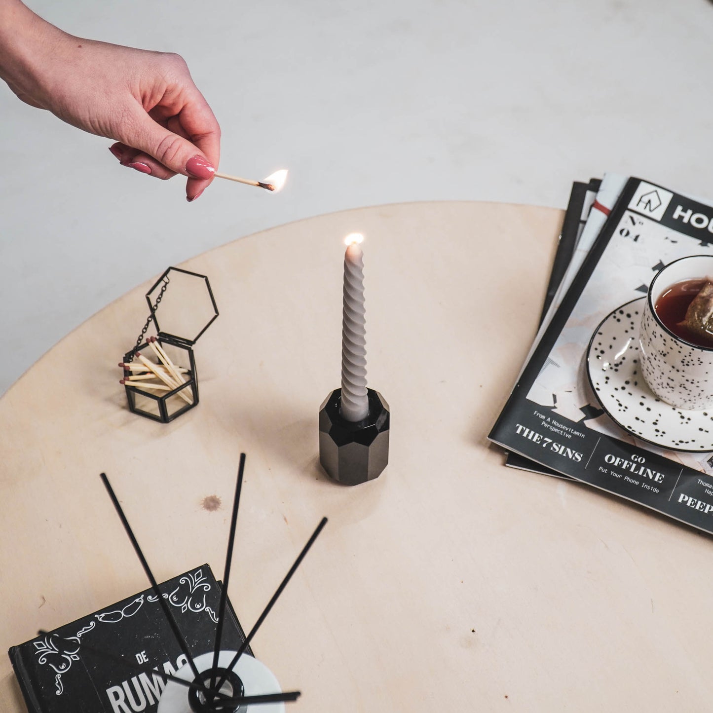 HV Twisted Candles 4 pcs - Grey - 2x20cm
