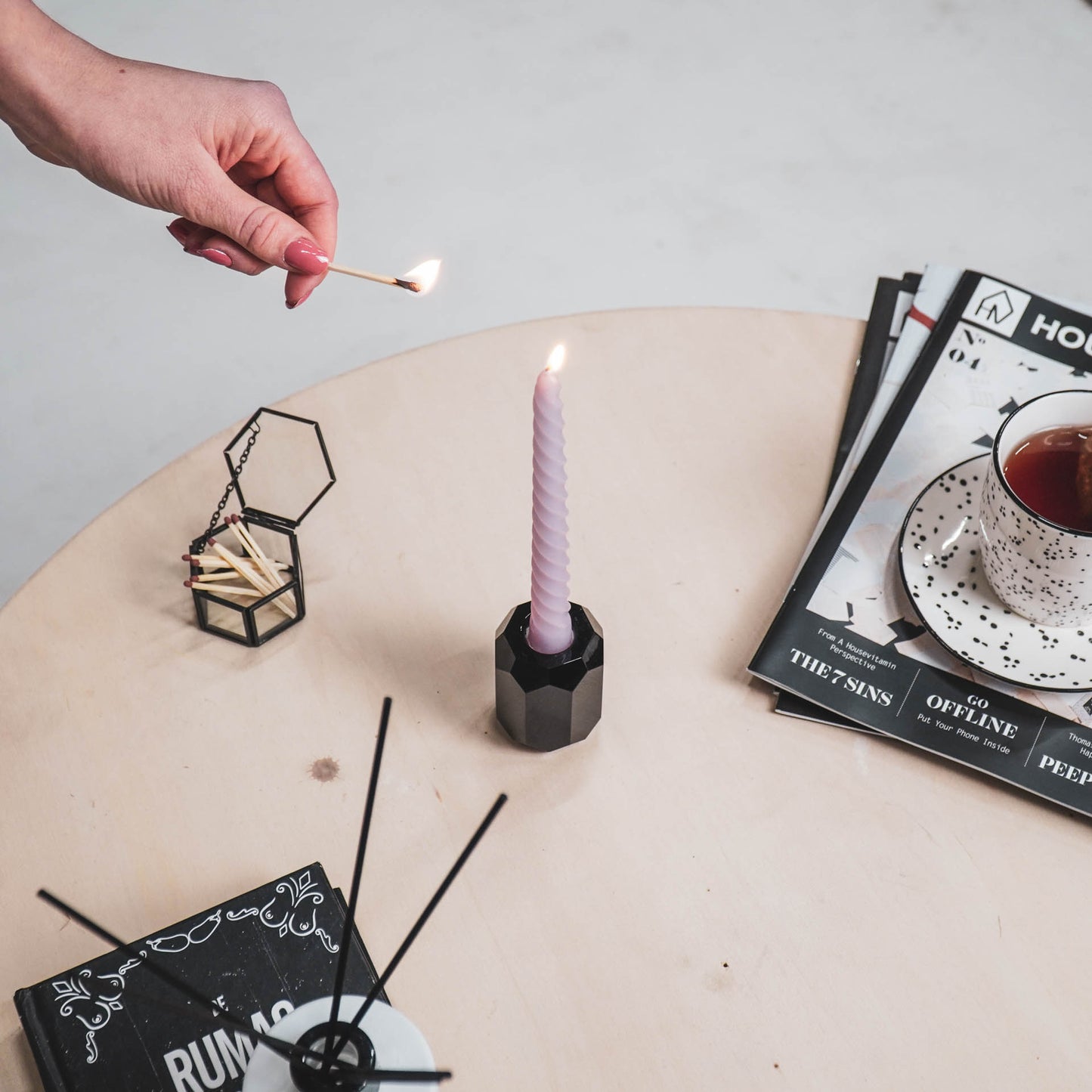 HV Twisted Candles 4 pcs - Pink - 2x20cm