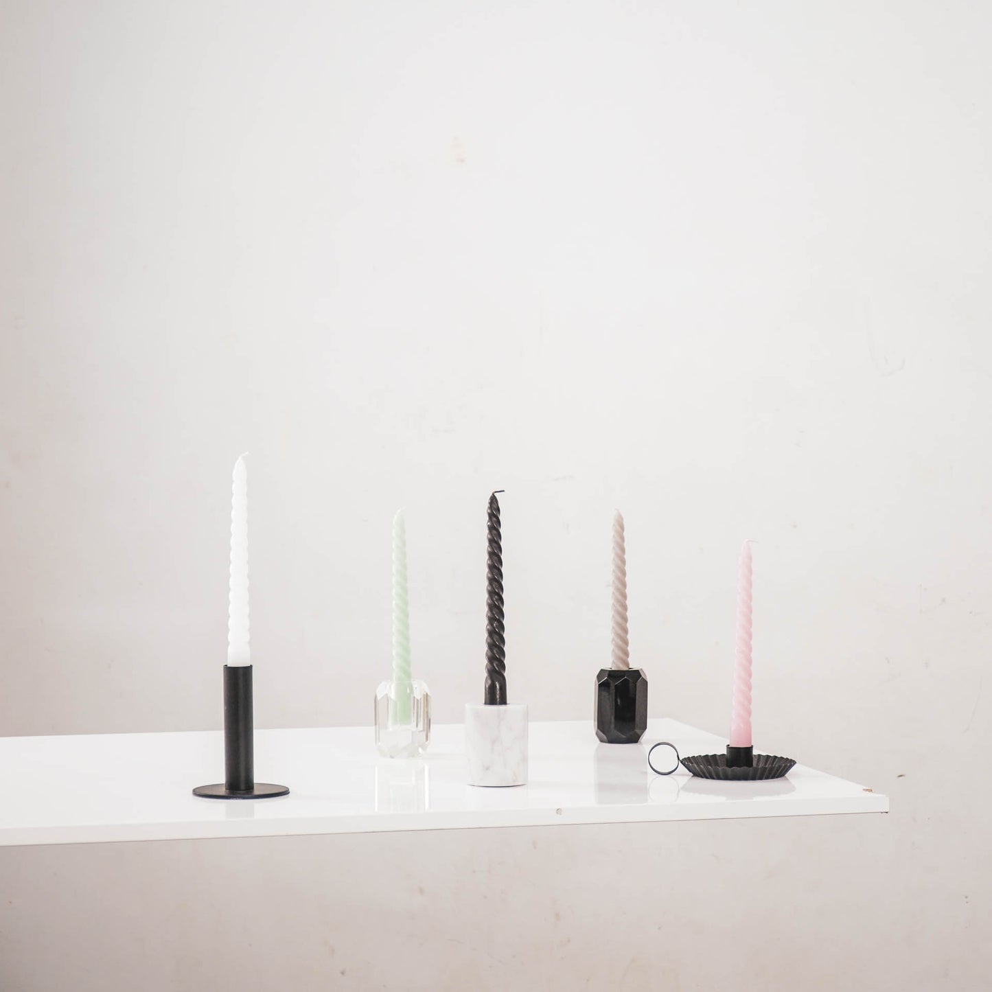 HV Twisted Candles 4 pcs - Light Green - 2x20cm