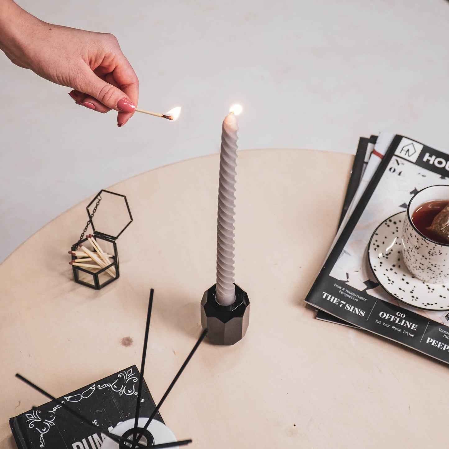 HV Twisted Candles 4 pcs - Grey - 2x30cm