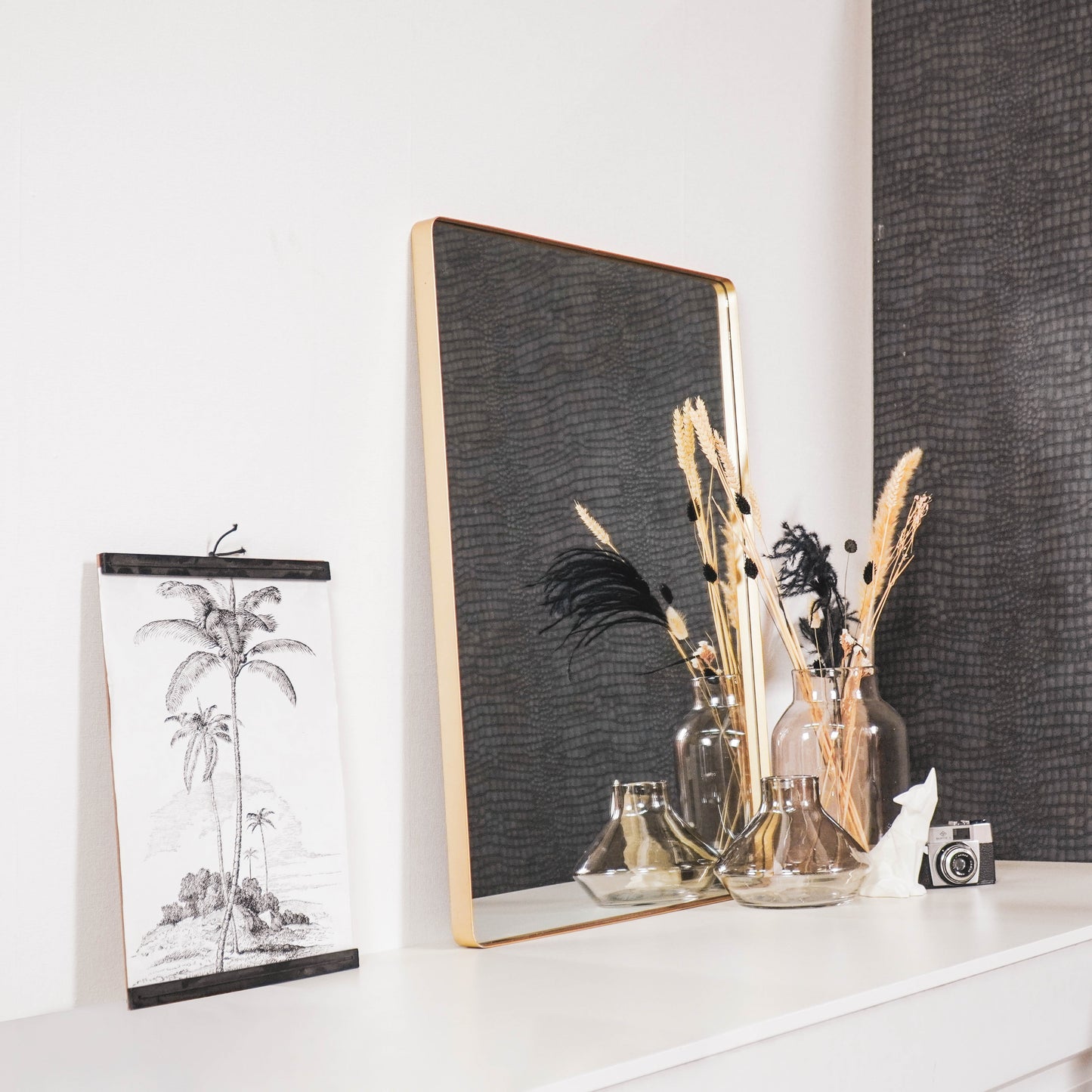 HV Rectangular Metal Mirror - Gold - 60x80cm