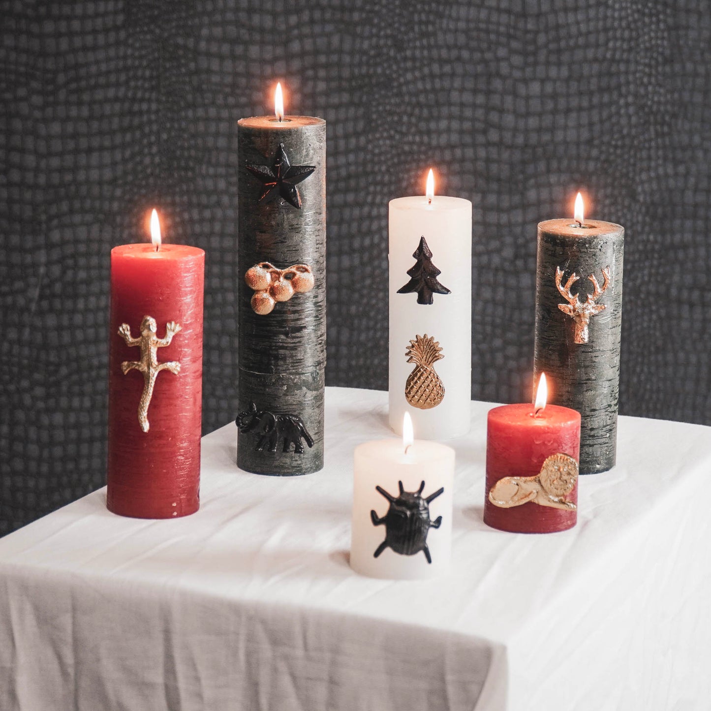 HV Candle Pins - Salamander - Gold - 8x4x1cm