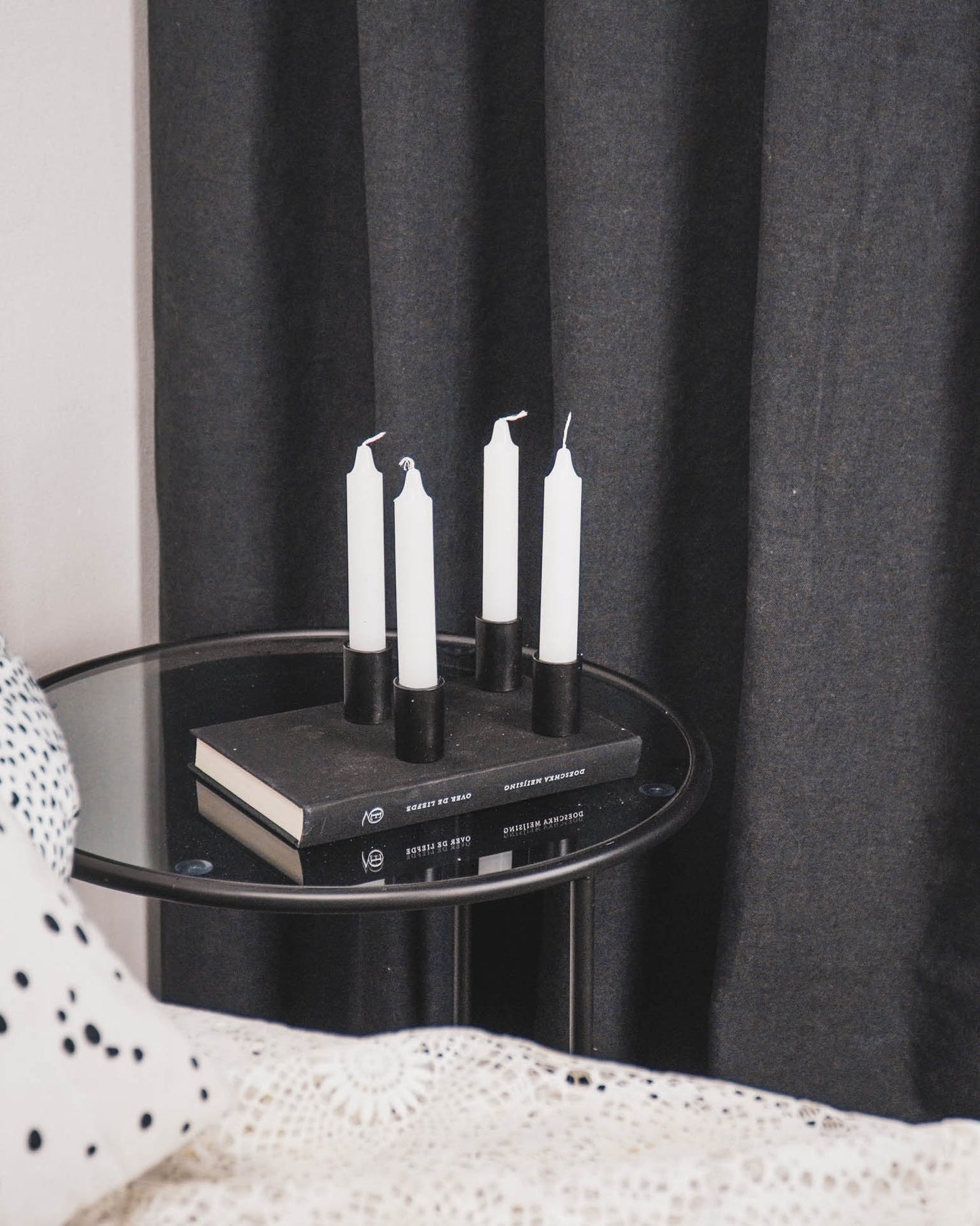 HV Set of 4 Magnetic Candleholders-Black