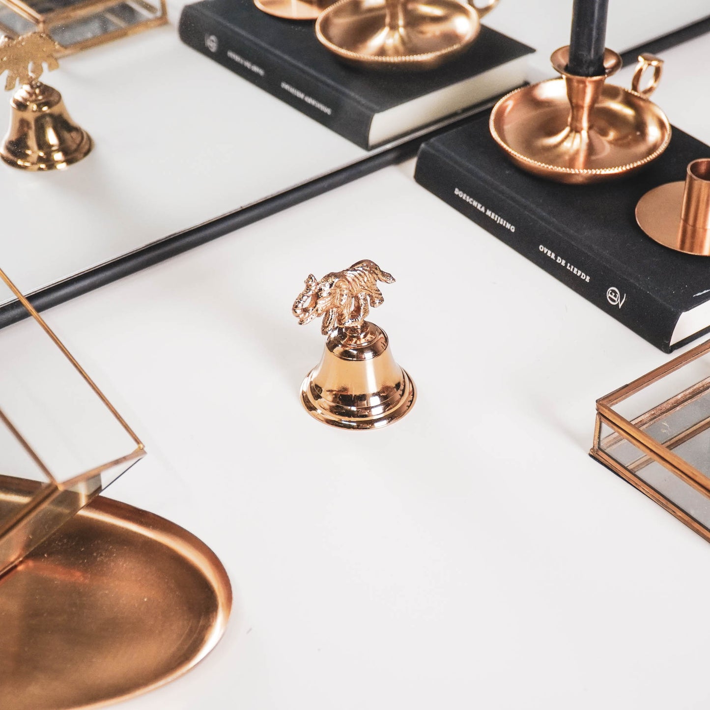 HV Butler Bell- Elephant - Gold - 4,5x4,5x10cm