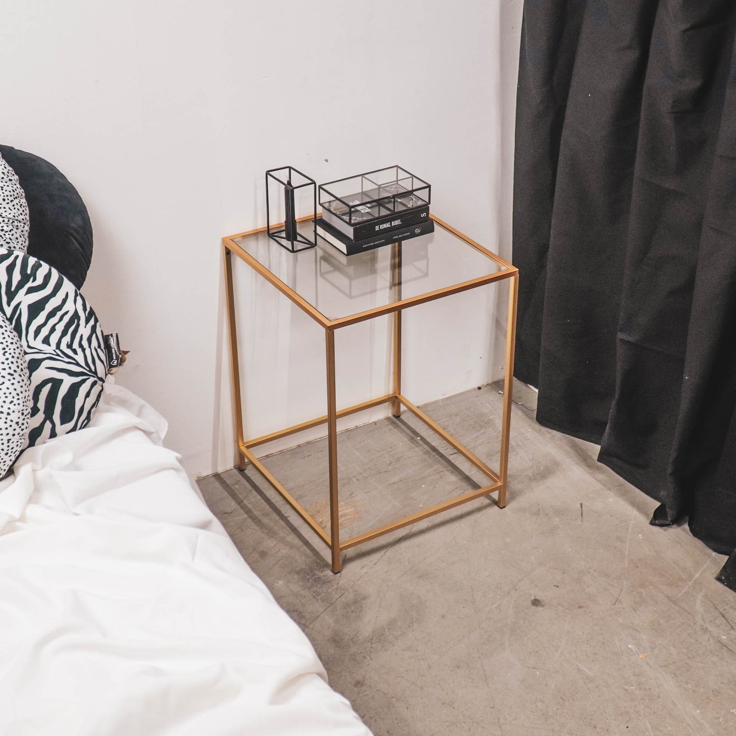 HV Side Table Gold - 45x45x60cm